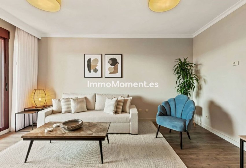 Resale - Apartment - Benahavís - Benahavís Centro