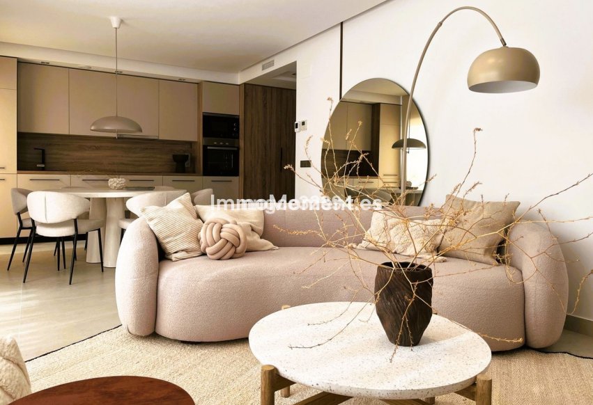 Resale - Apartment - Benahavís - Benahavís Centro