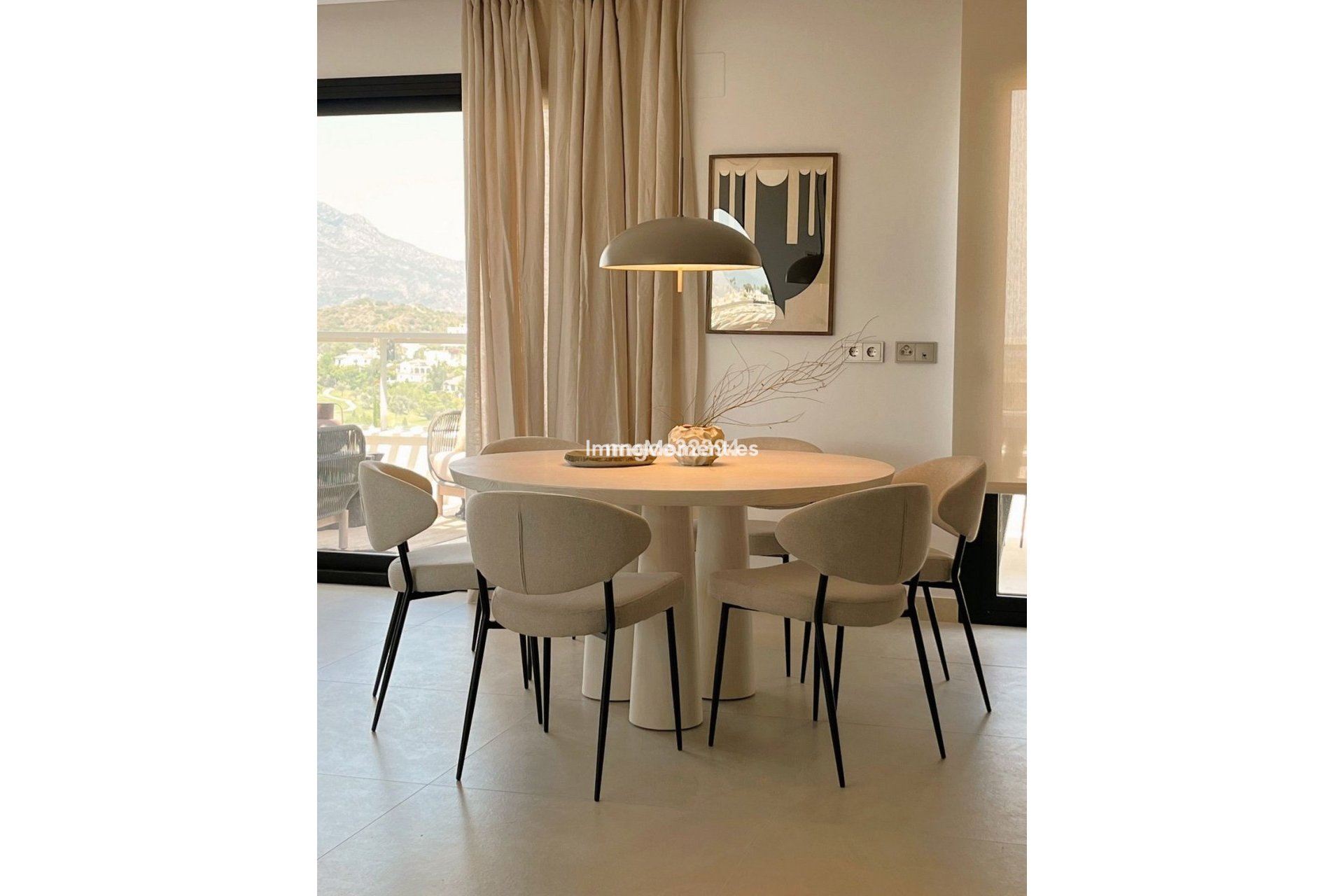 Resale - Apartment - Benahavís - Benahavís Centro