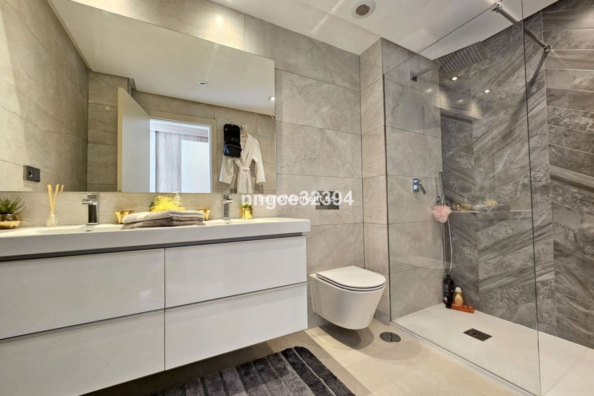 Resale - Apartment - Benahavís - Benahavís Centro