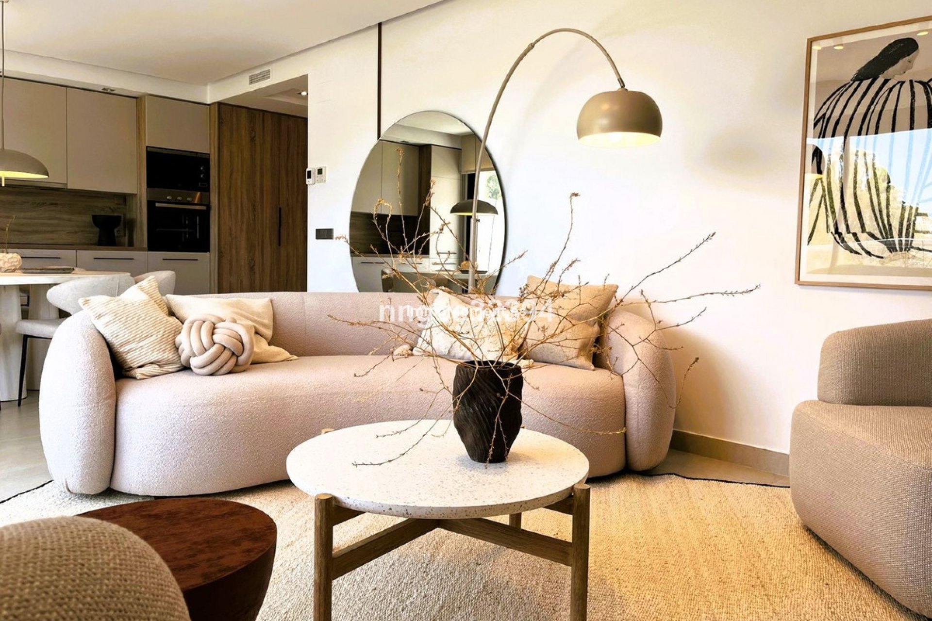 Resale - Apartment - Benahavís - Benahavís Centro