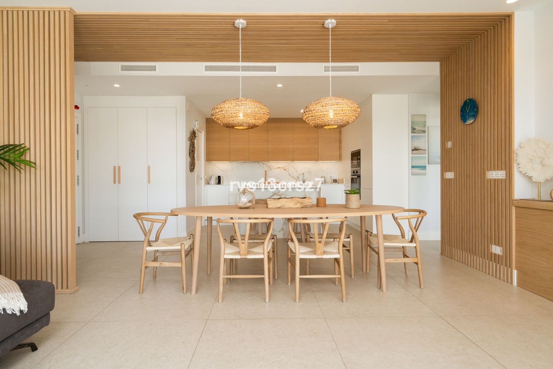 Resale - Apartment - Benahavís - Benahavís Centro