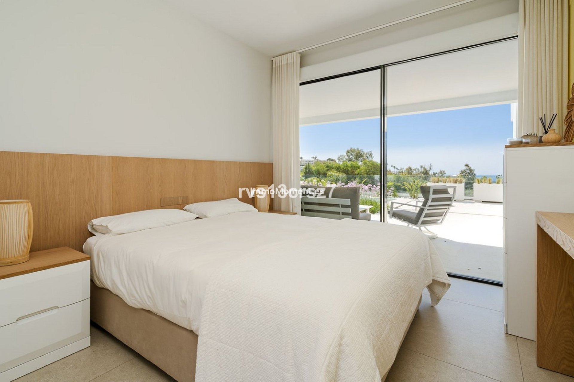 Resale - Apartment - Benahavís - Benahavís Centro