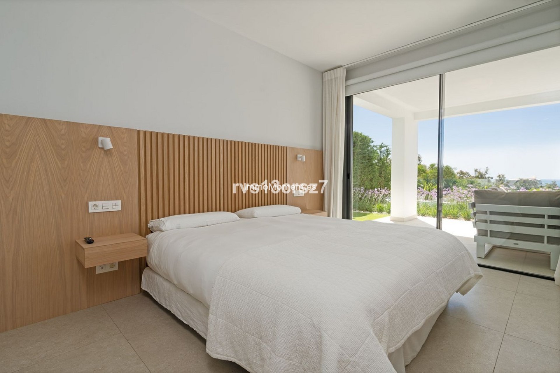 Resale - Apartment - Benahavís - Benahavís Centro