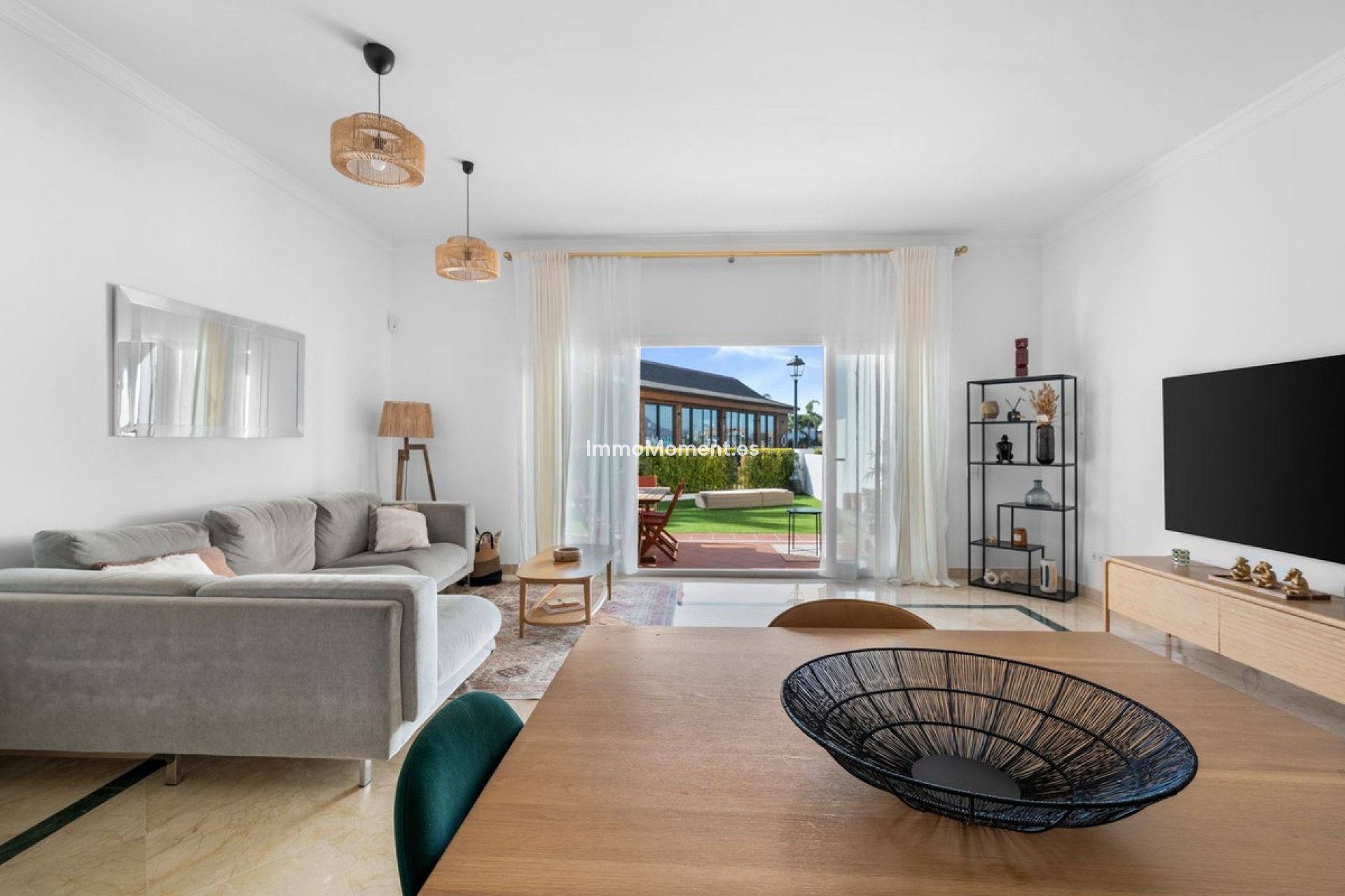 Resale - Apartment - Benahavís - Benahavís Centro