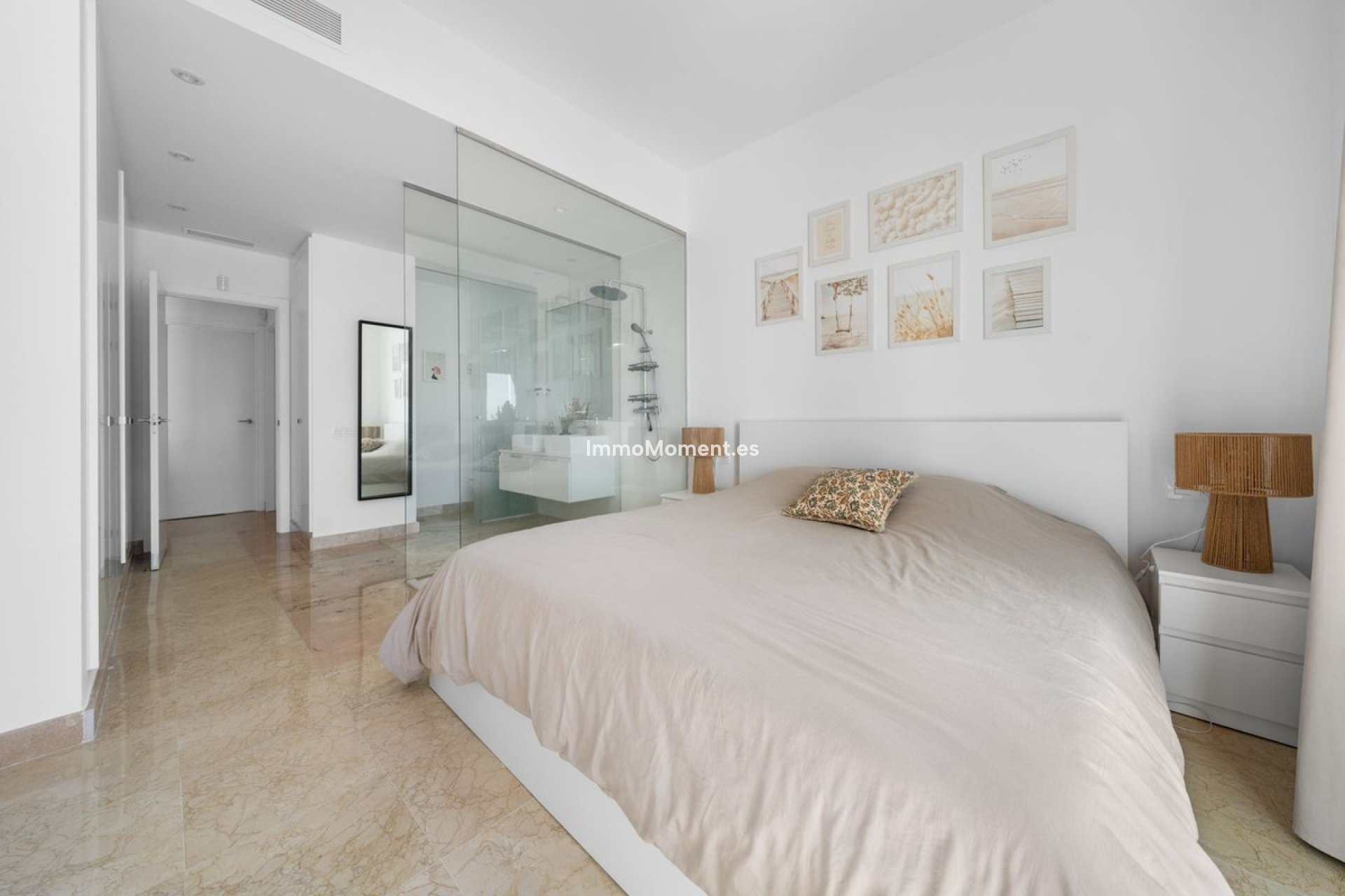 Resale - Apartment - Benahavís - Benahavís Centro