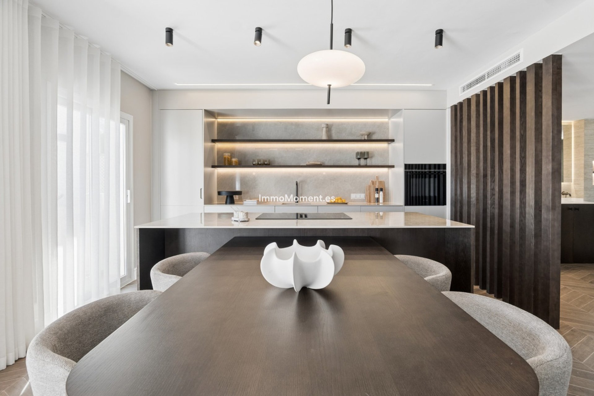 Resale - Apartment - Benahavís - Benahavís Centro