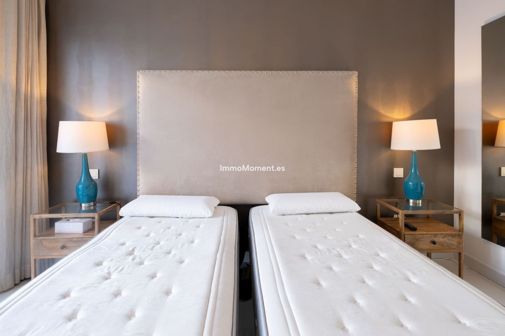 Resale - Apartment - Benahavís - Benahavís Centro