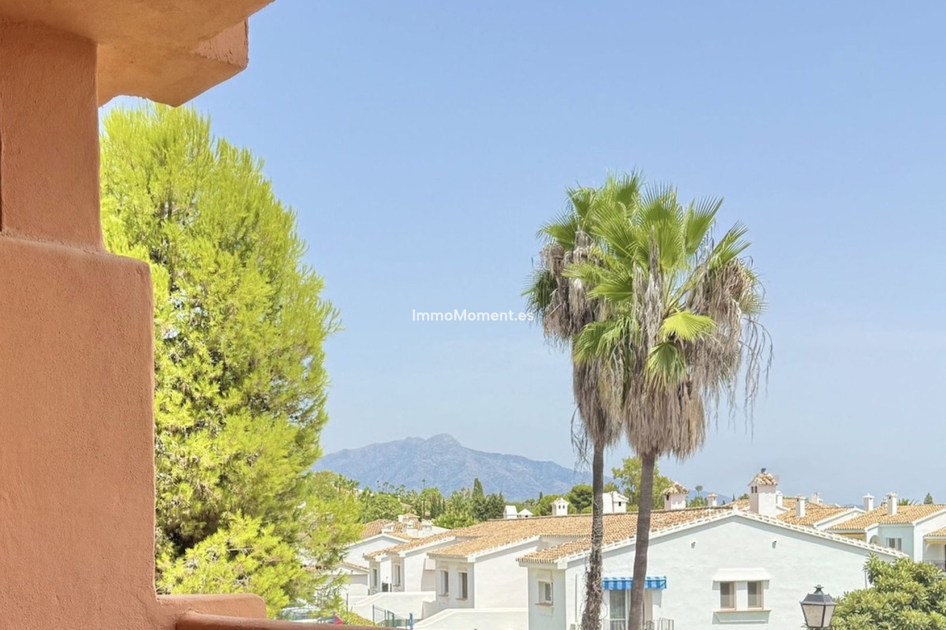 Resale - Apartment - Benahavís - Benahavís Centro