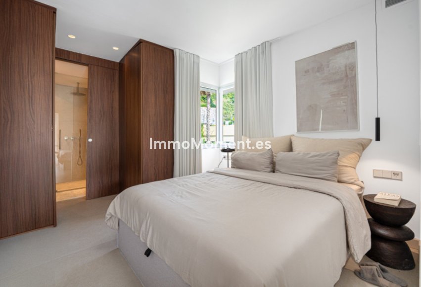Resale - Apartment - Benahavís - Benahavís Centro