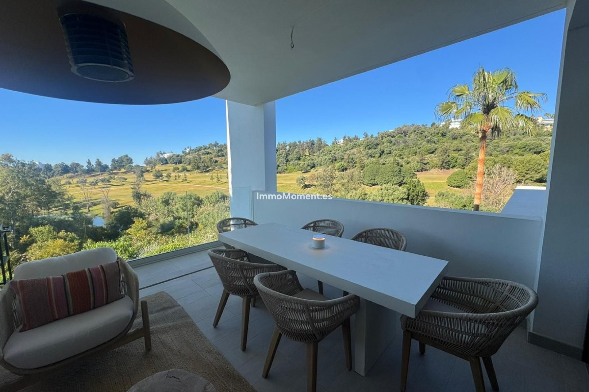 Resale - Apartment - Benahavís - Benahavís Centro