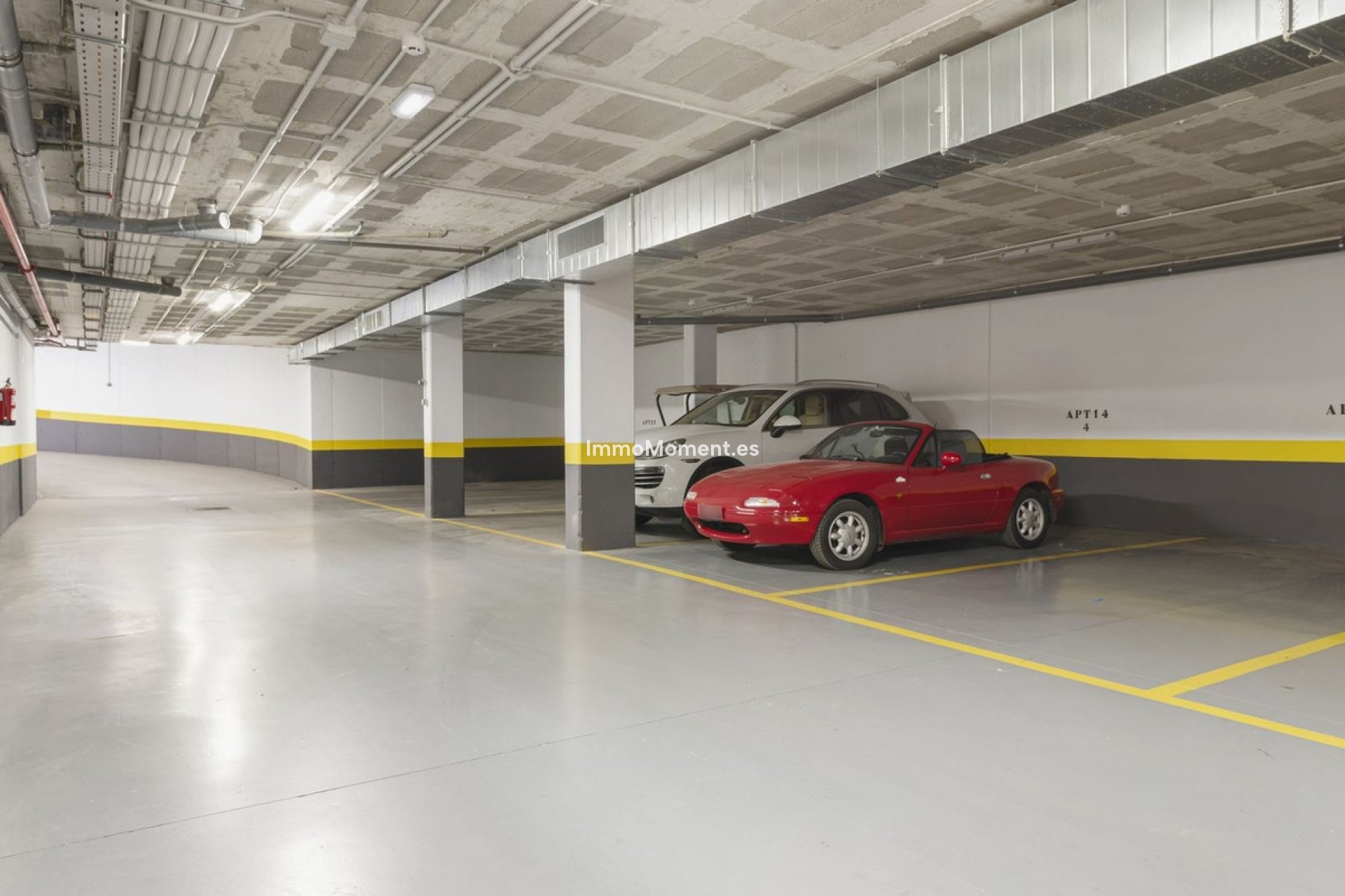 Resale - Apartment - Benahavís - Benahavís Centro