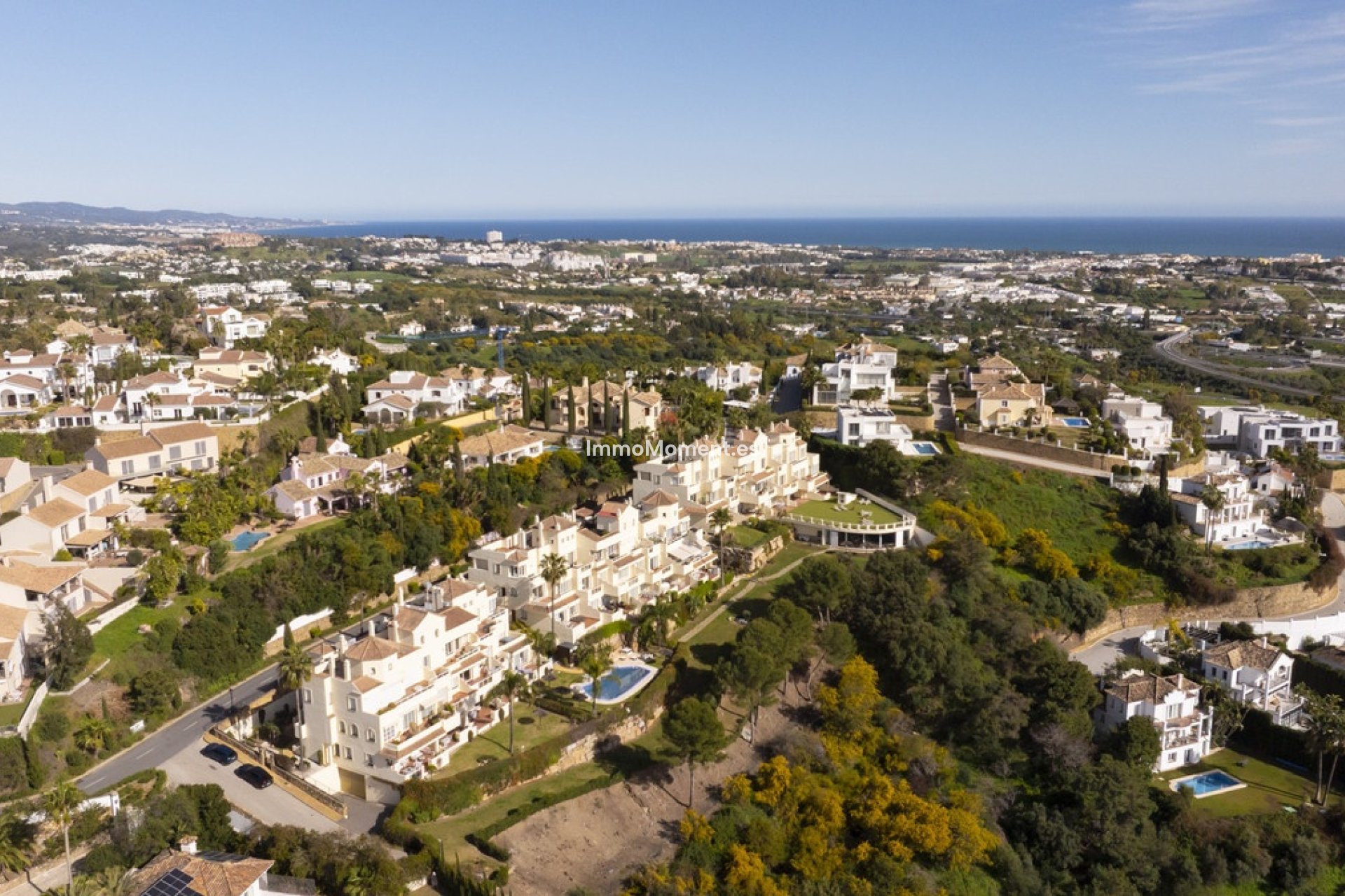 Resale - Apartment - Benahavís - Benahavís Centro