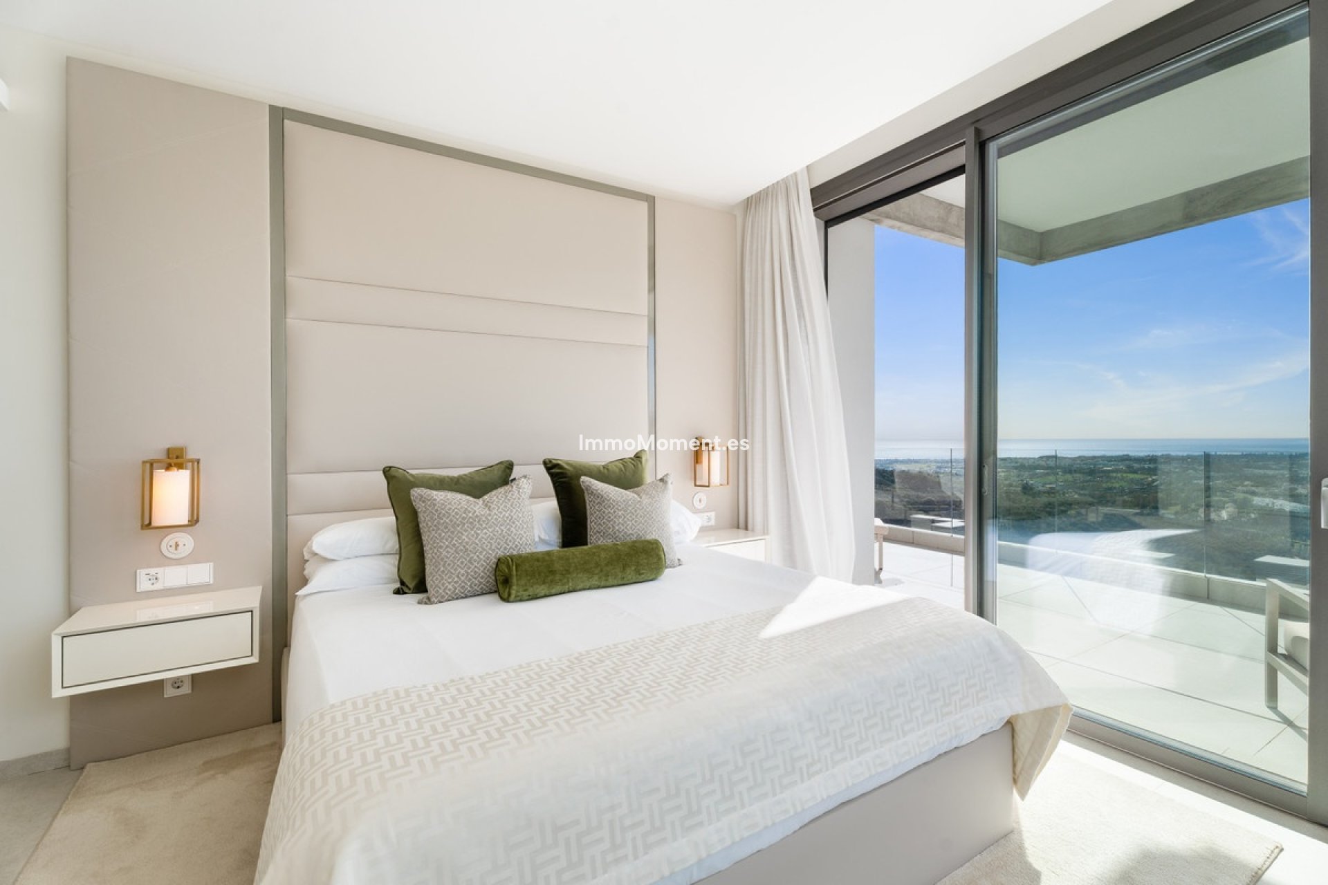 Resale - Apartment - Benahavís - Benahavís Centro