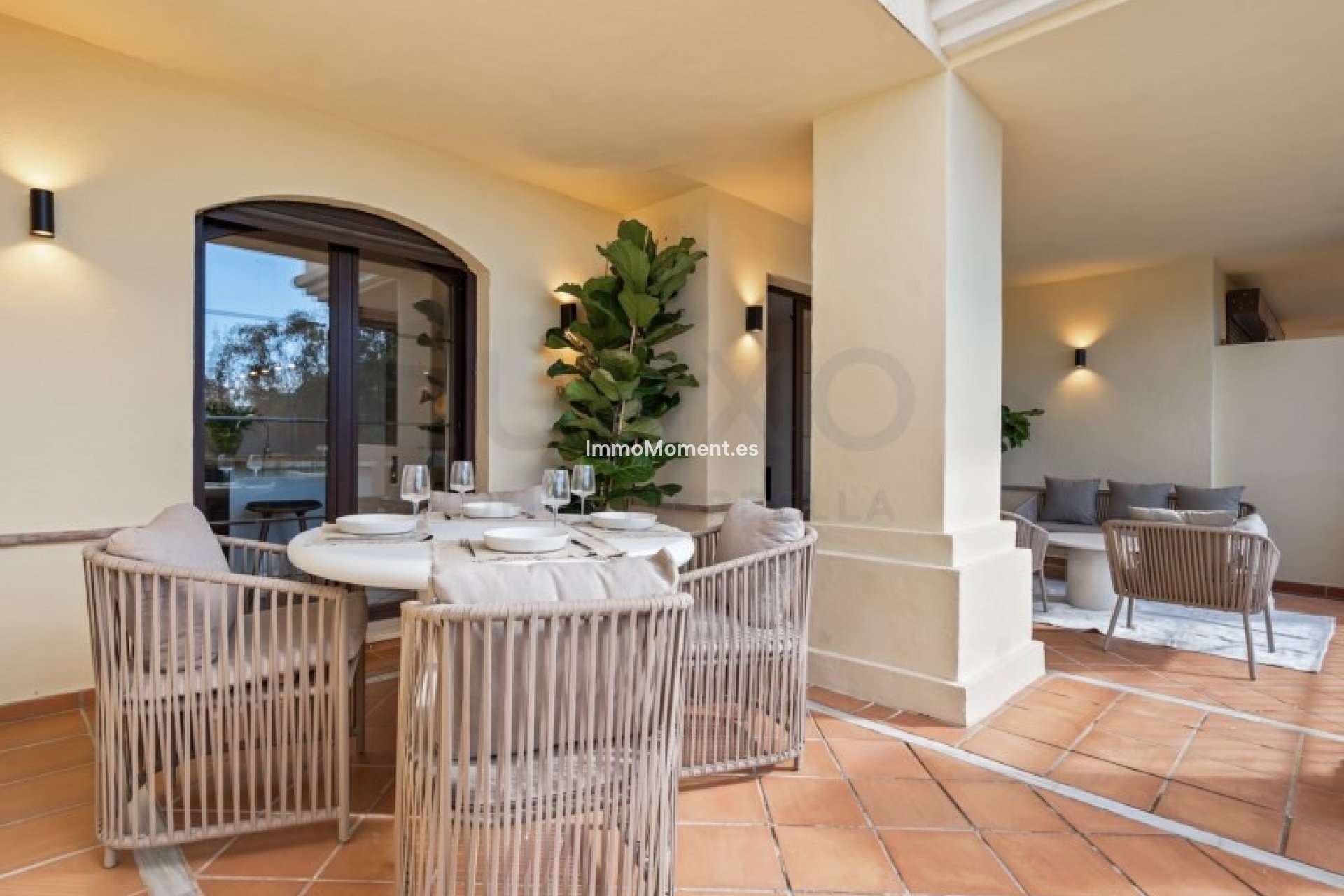 Resale - Apartment - Benahavís - Benahavís Centro