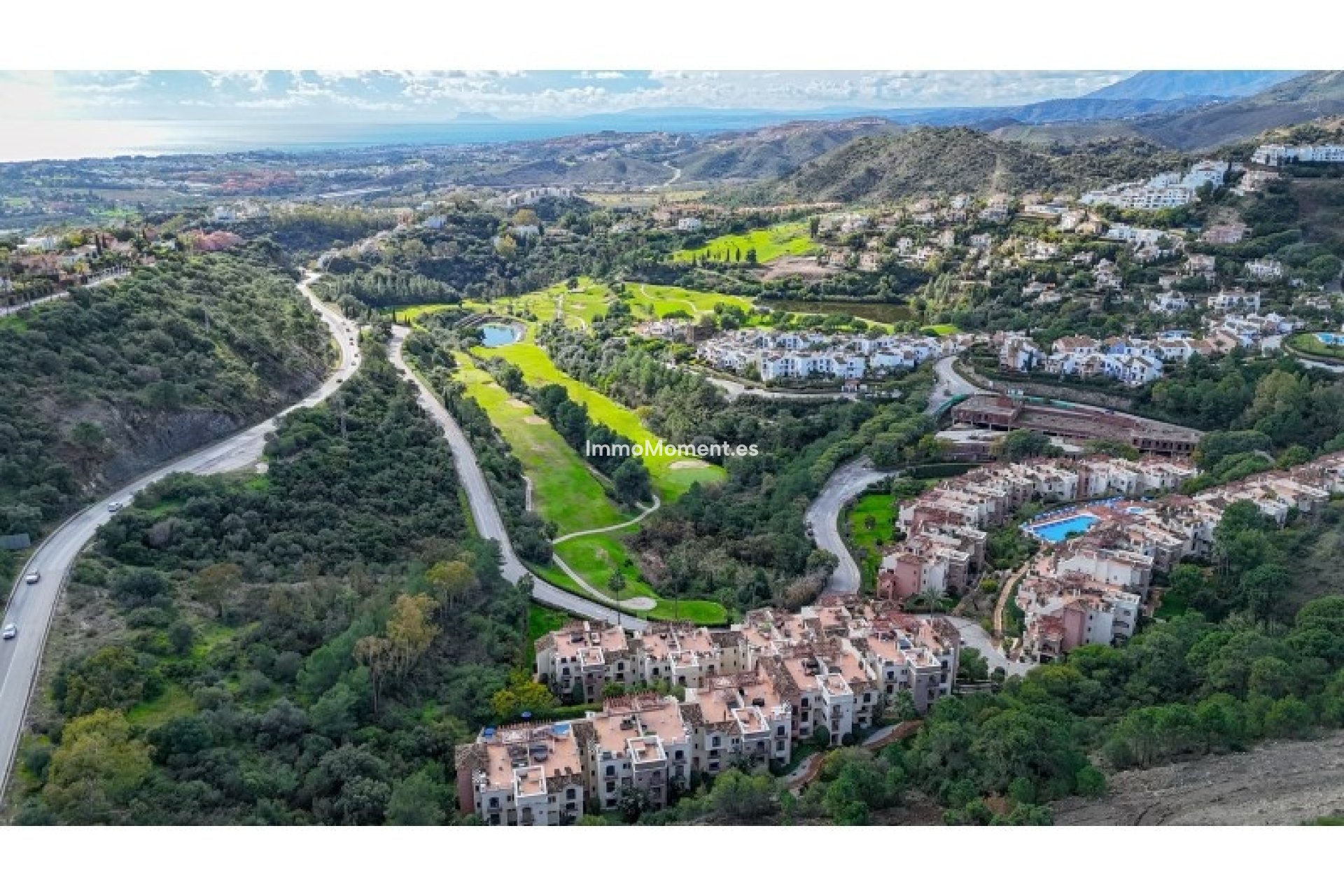 Resale - Apartment - Benahavís - Benahavís Centro