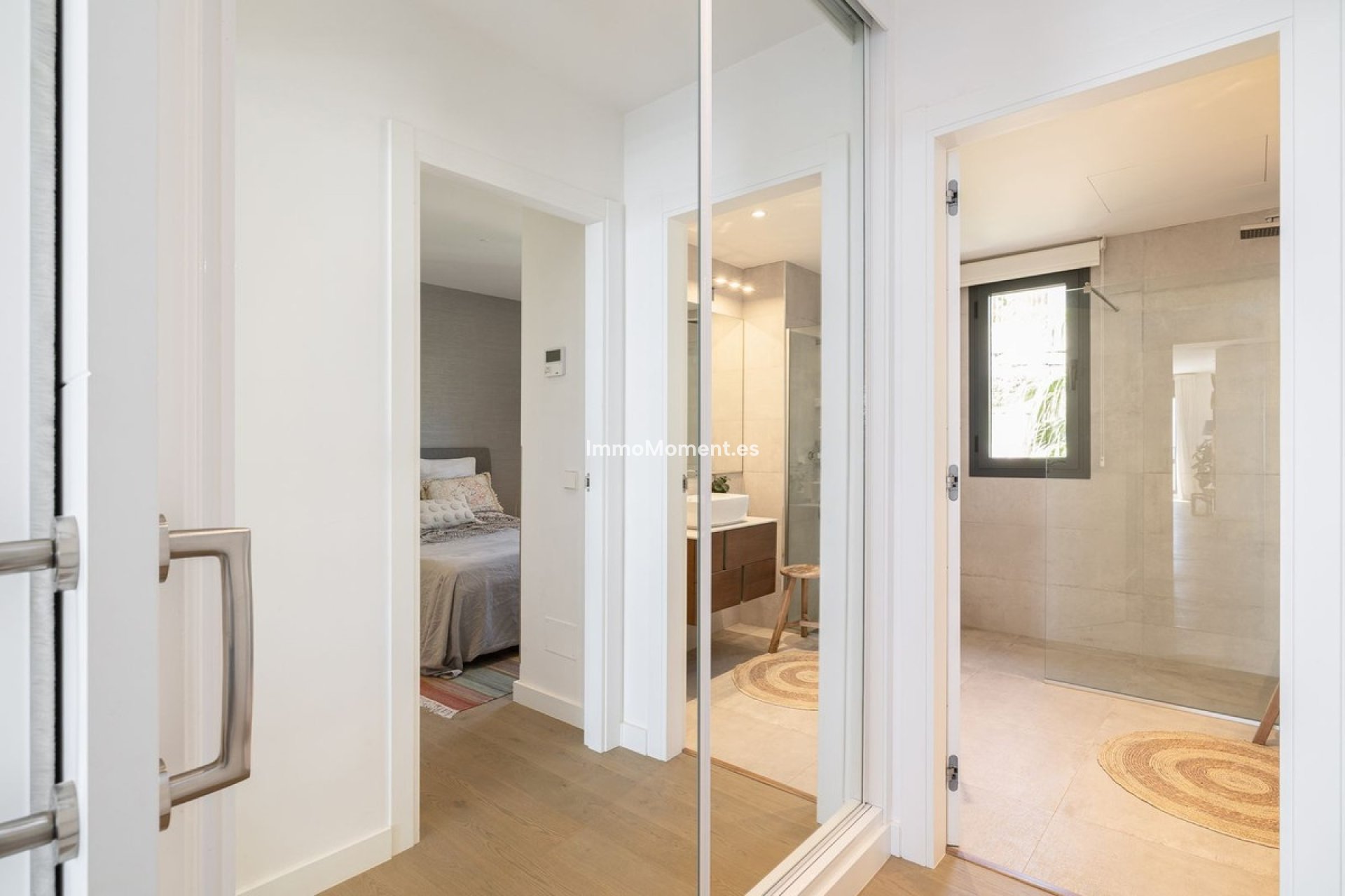 Resale - Apartment - Benahavís - Benahavís Centro