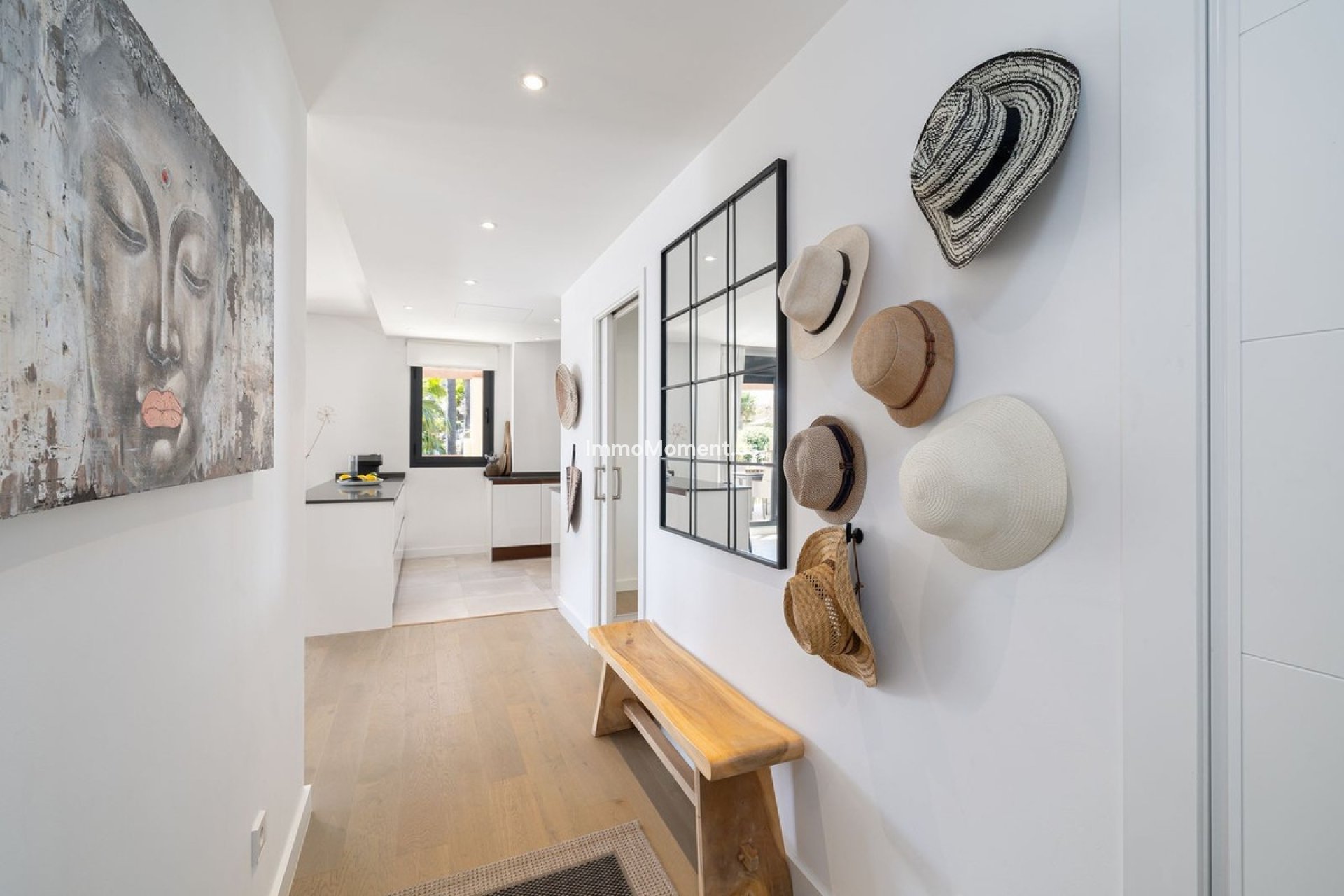 Resale - Apartment - Benahavís - Benahavís Centro