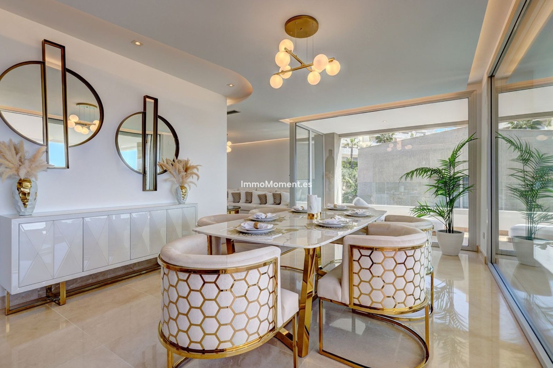 Resale - Apartment - Benahavís - Benahavís Centro