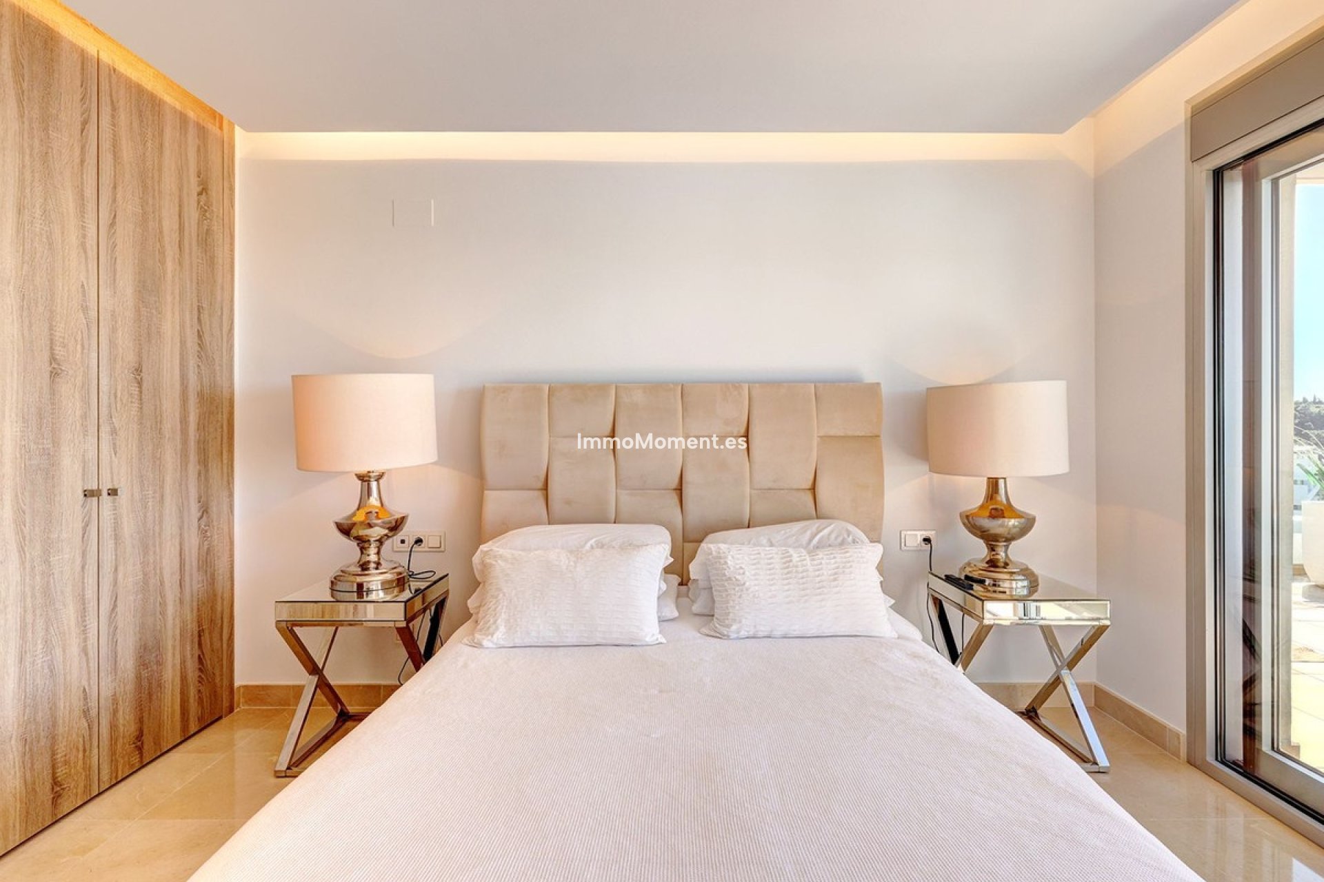 Resale - Apartment - Benahavís - Benahavís Centro