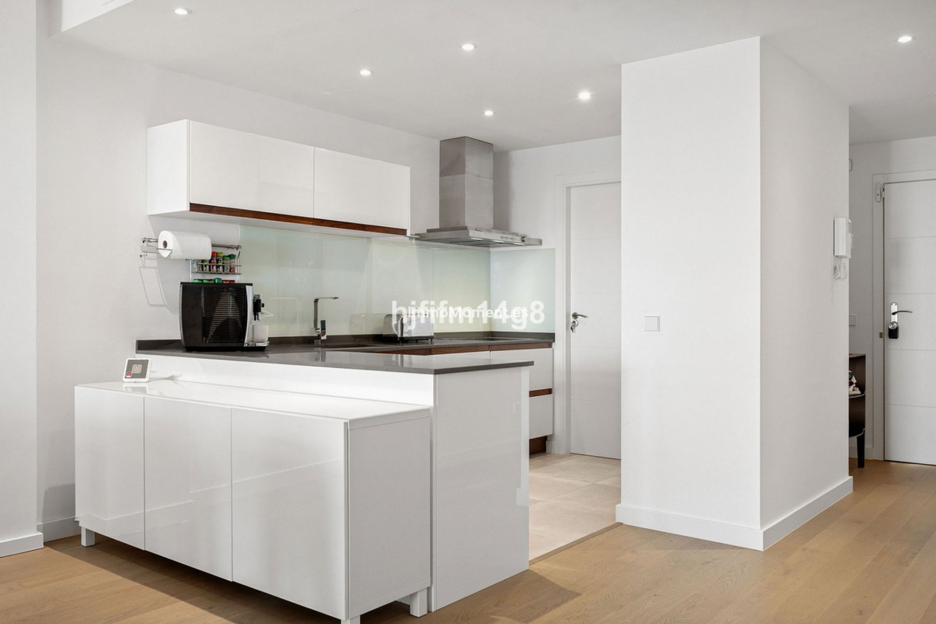 Resale - Apartment - Benahavís - Benahavís Centro