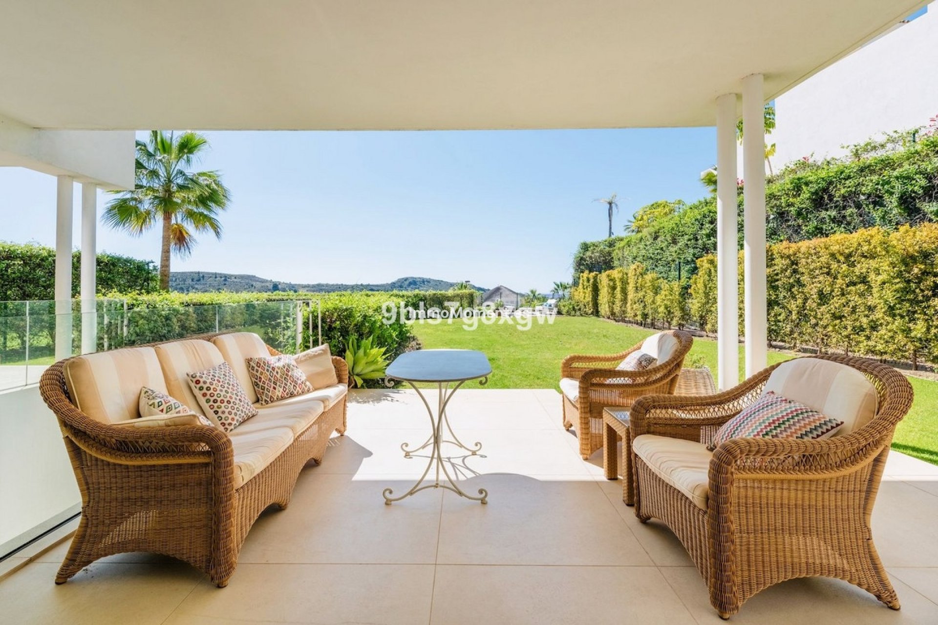 Resale - Apartment - Benahavís - Benahavís Centro