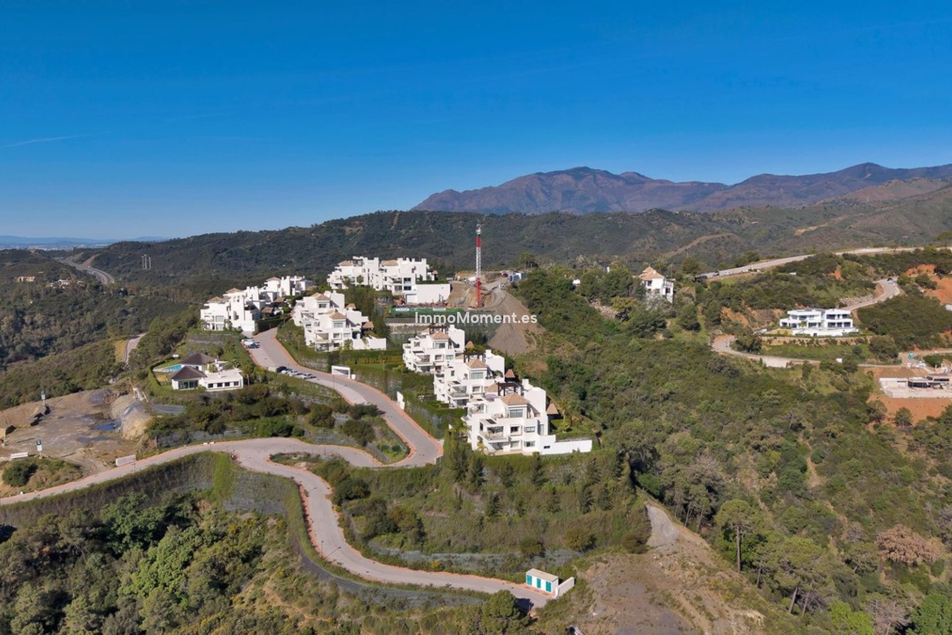 Resale - Apartment - Benahavís - Benahavís Centro