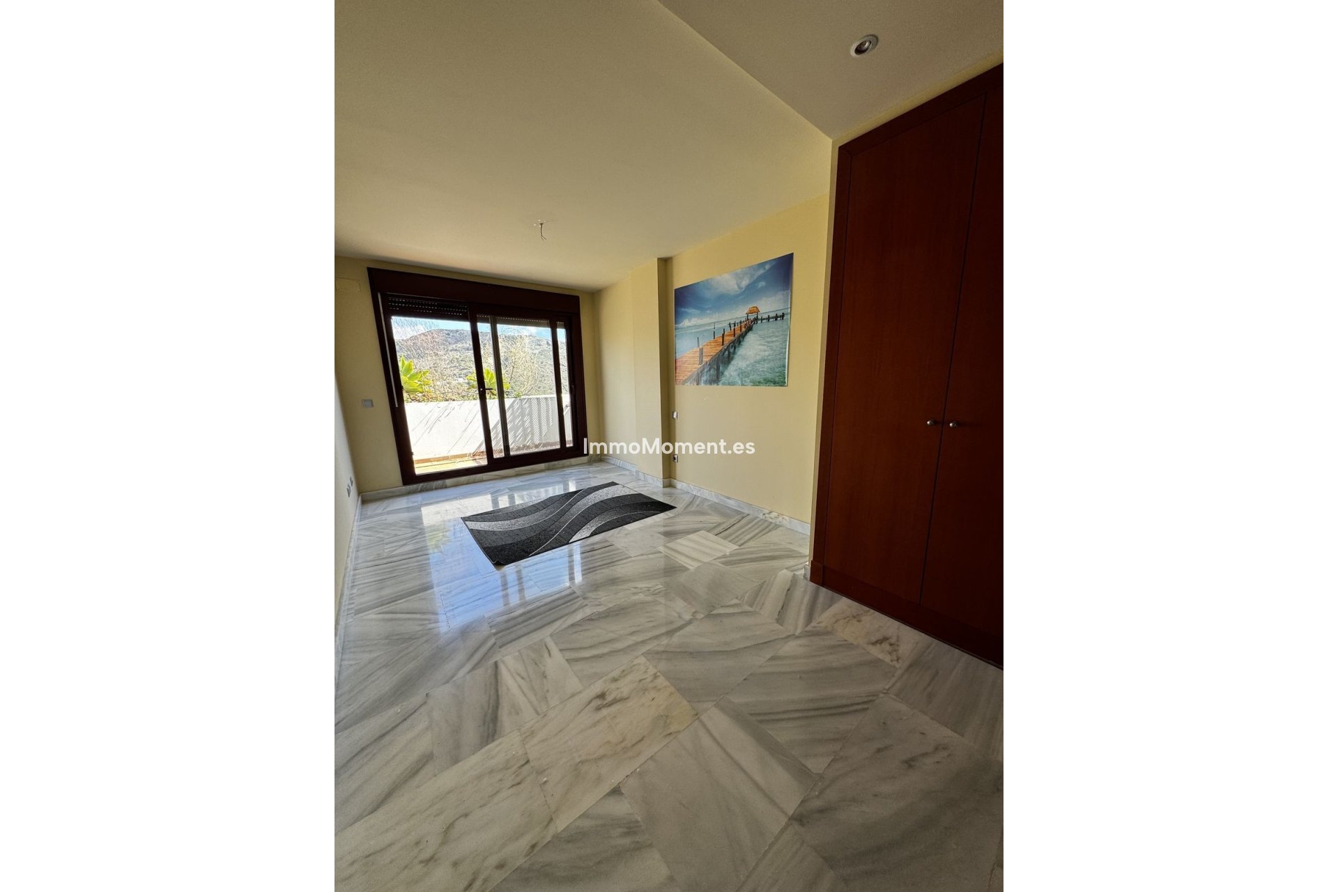 Resale - Apartment - Benahavís - Benahavís Centro