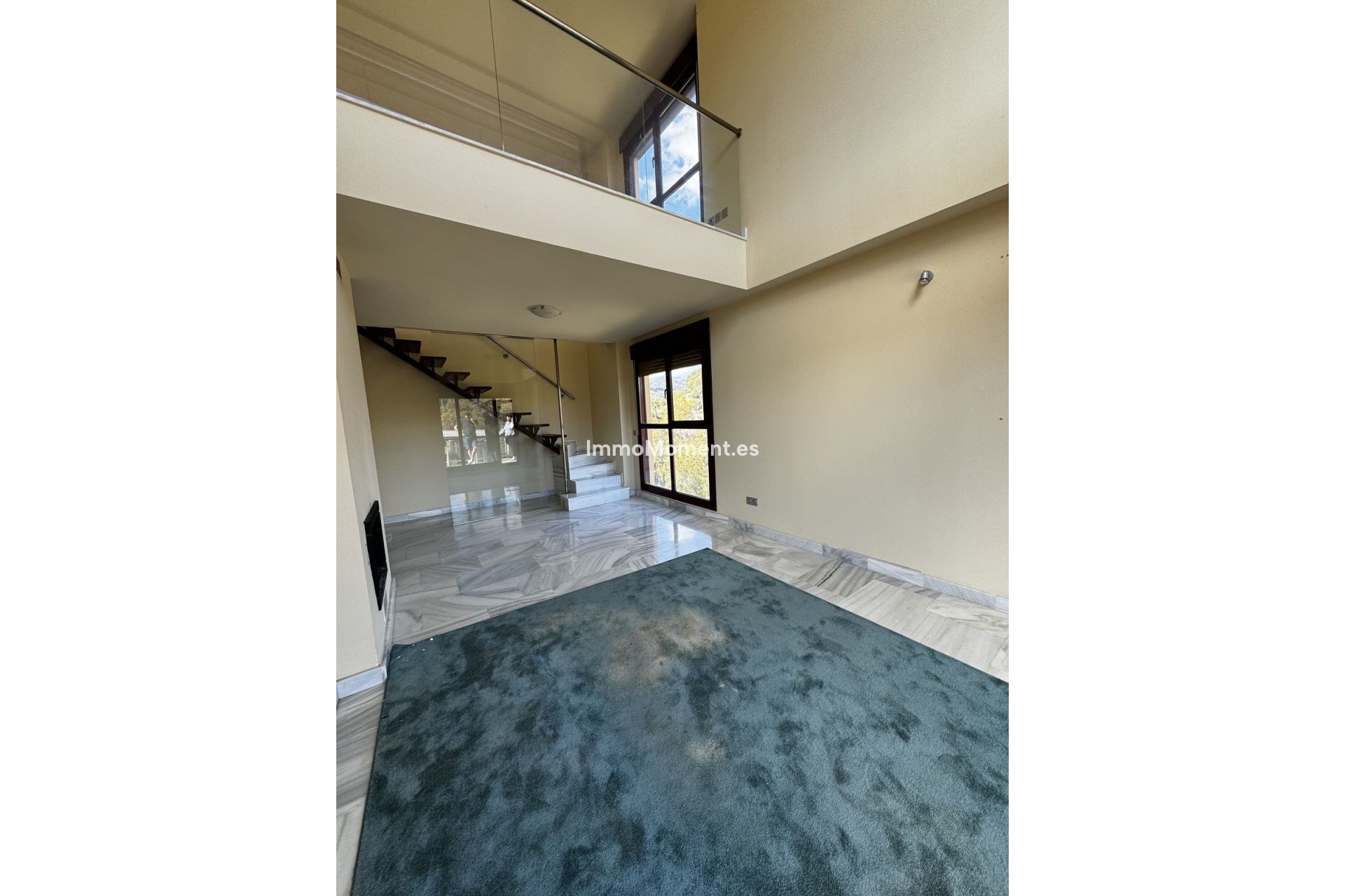 Resale - Apartment - Benahavís - Benahavís Centro