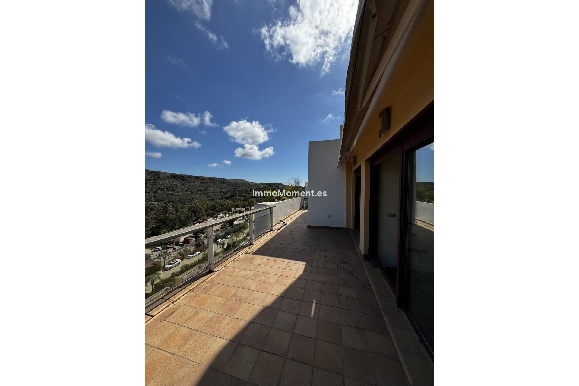 Resale - Apartment - Benahavís - Benahavís Centro