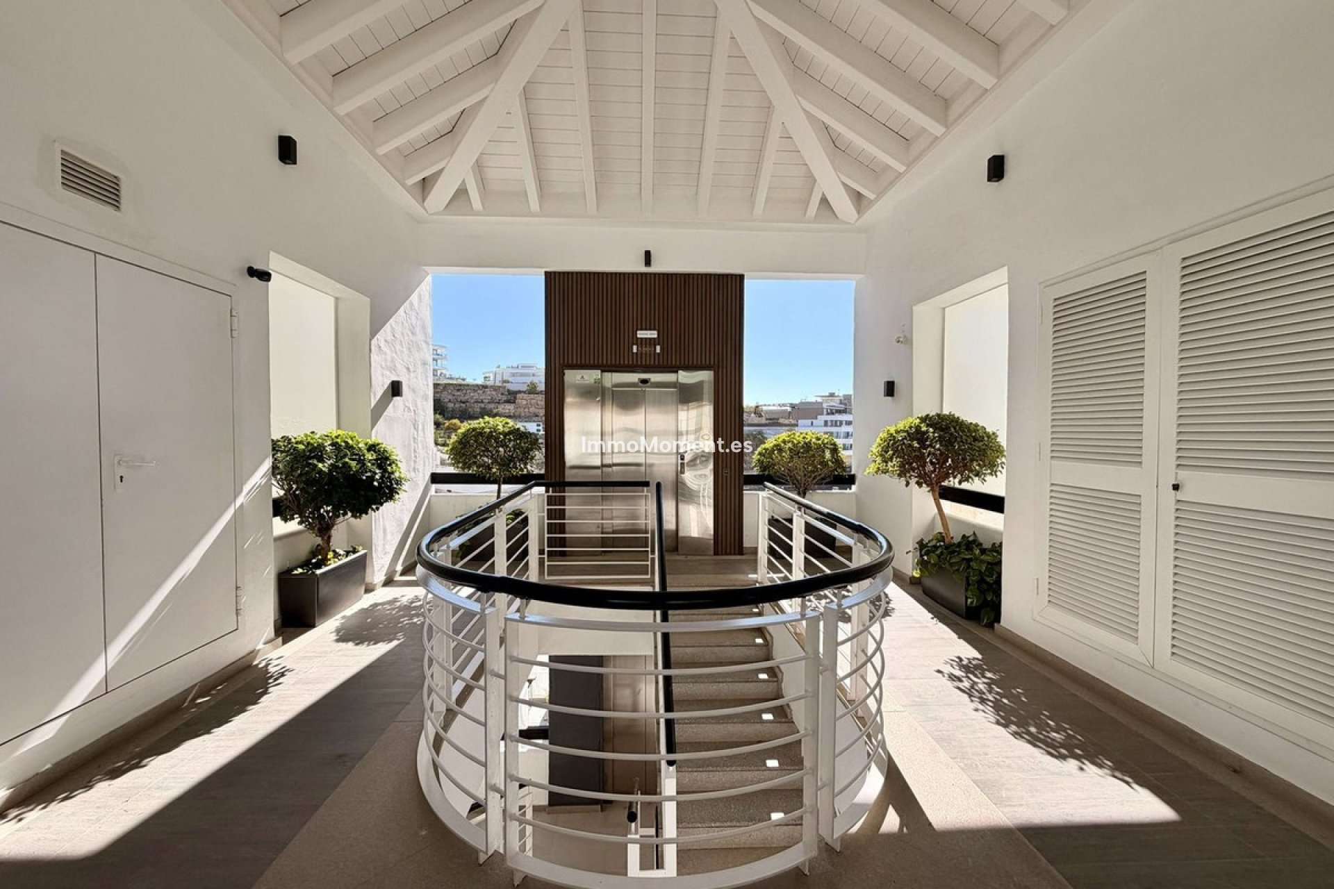 Resale - Apartment - Benahavís - Benahavís Centro