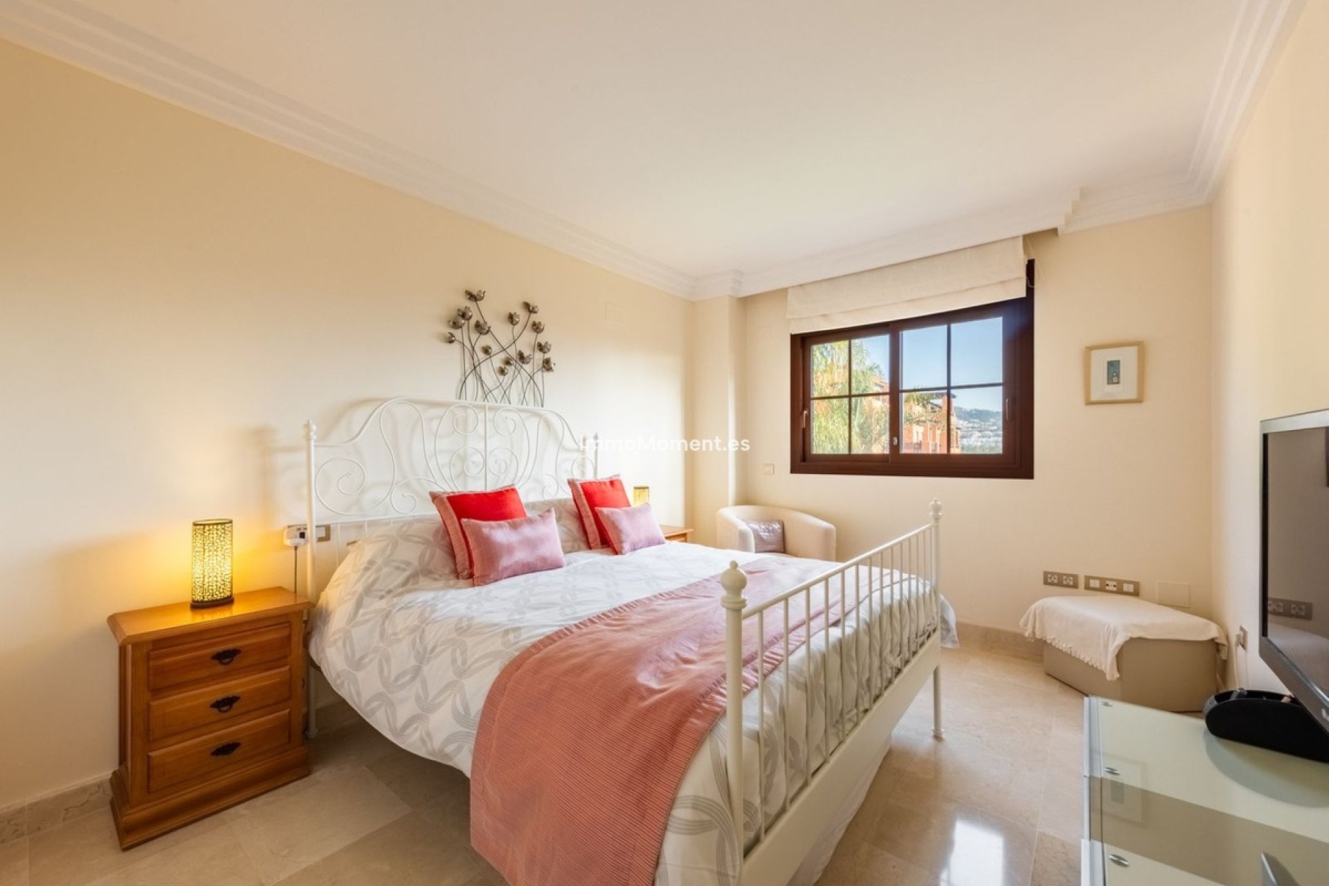 Resale - Apartment - Benahavís - Benahavís Centro