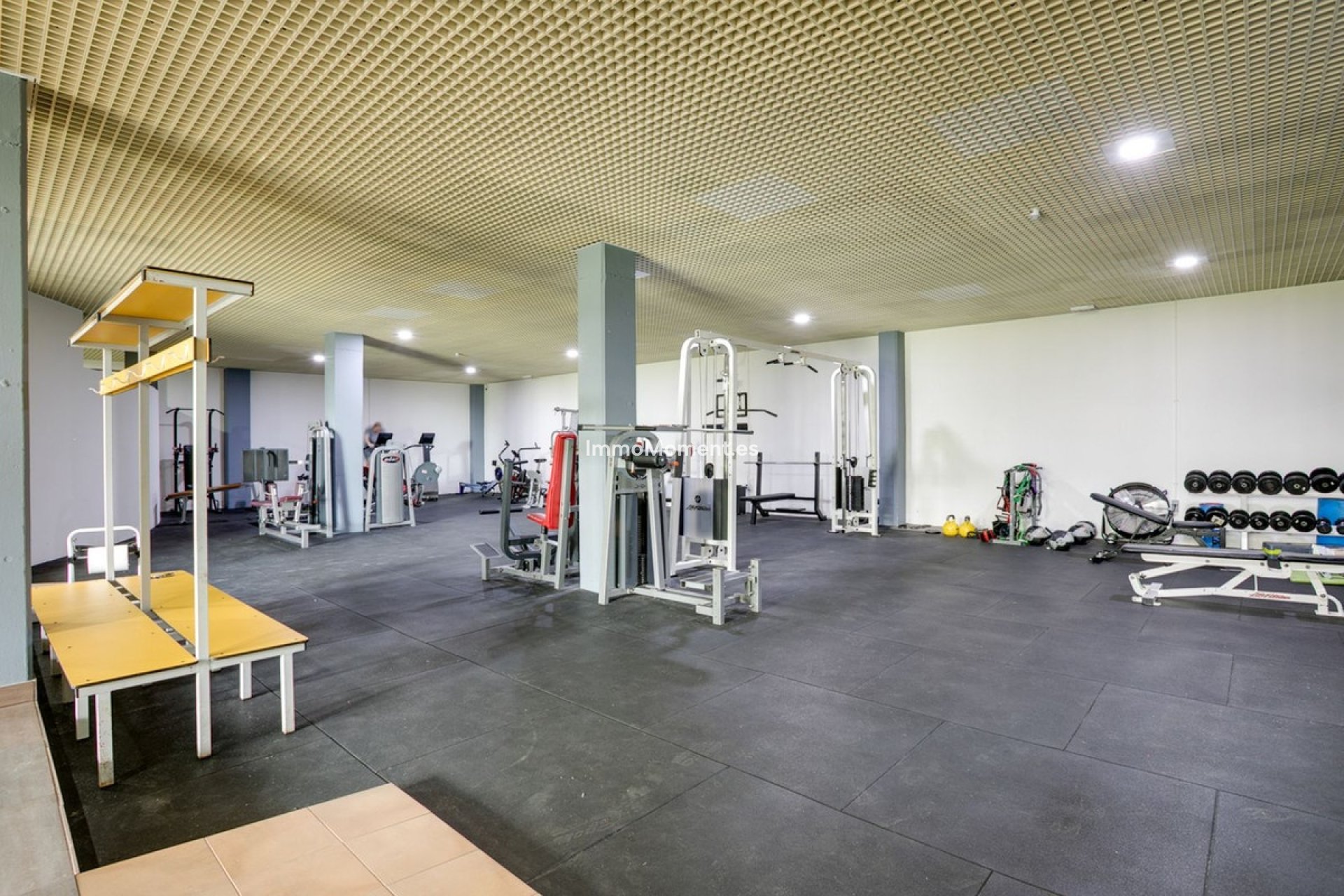 Resale - Apartment - Benahavís - Benahavís Centro