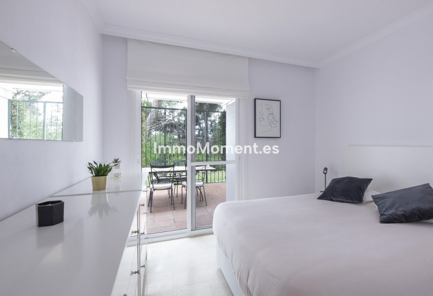 Resale - Apartment - Benahavís - Benahavís Centro