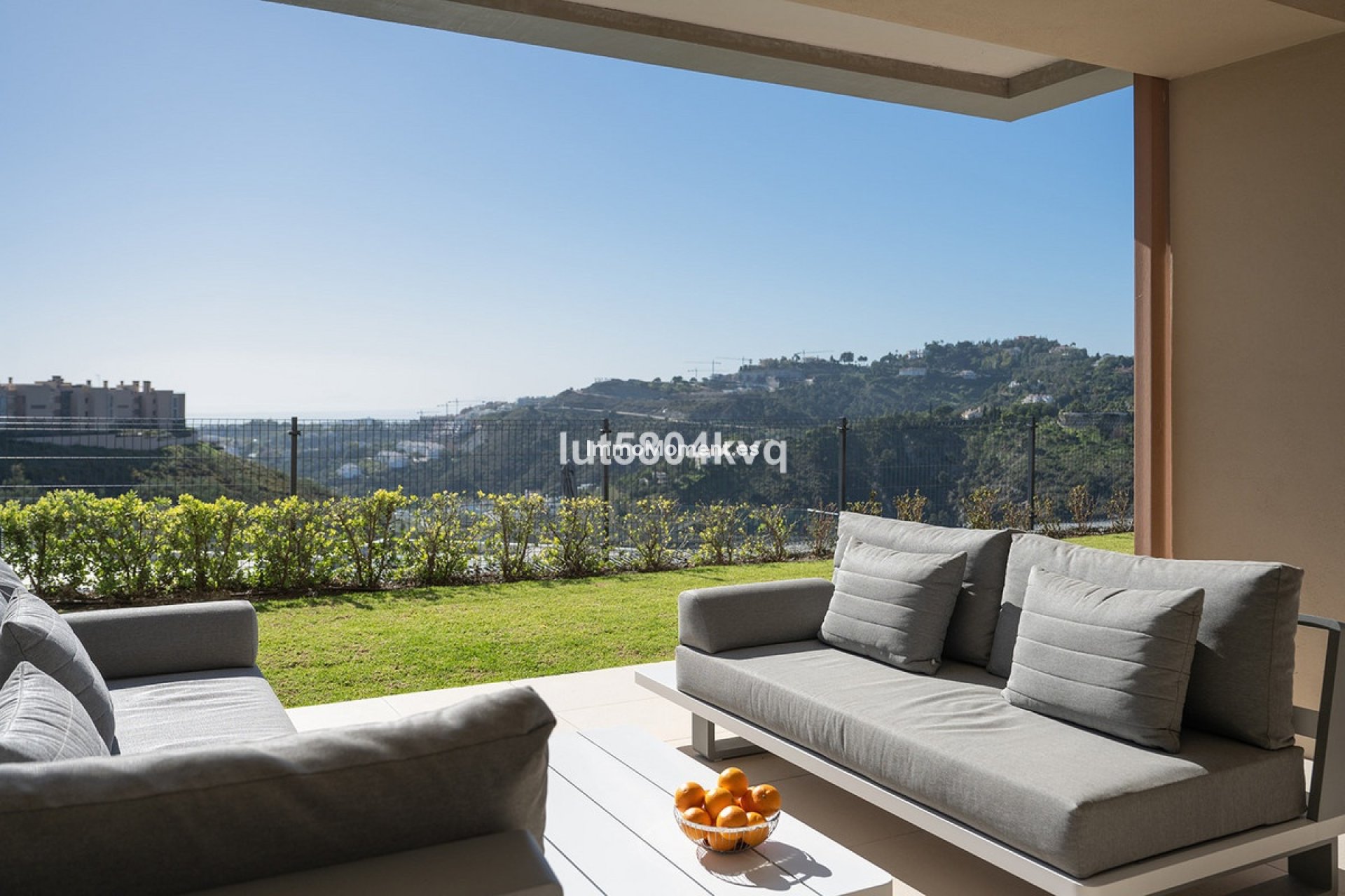 Resale - Apartment - Benahavís - Benahavís Centro