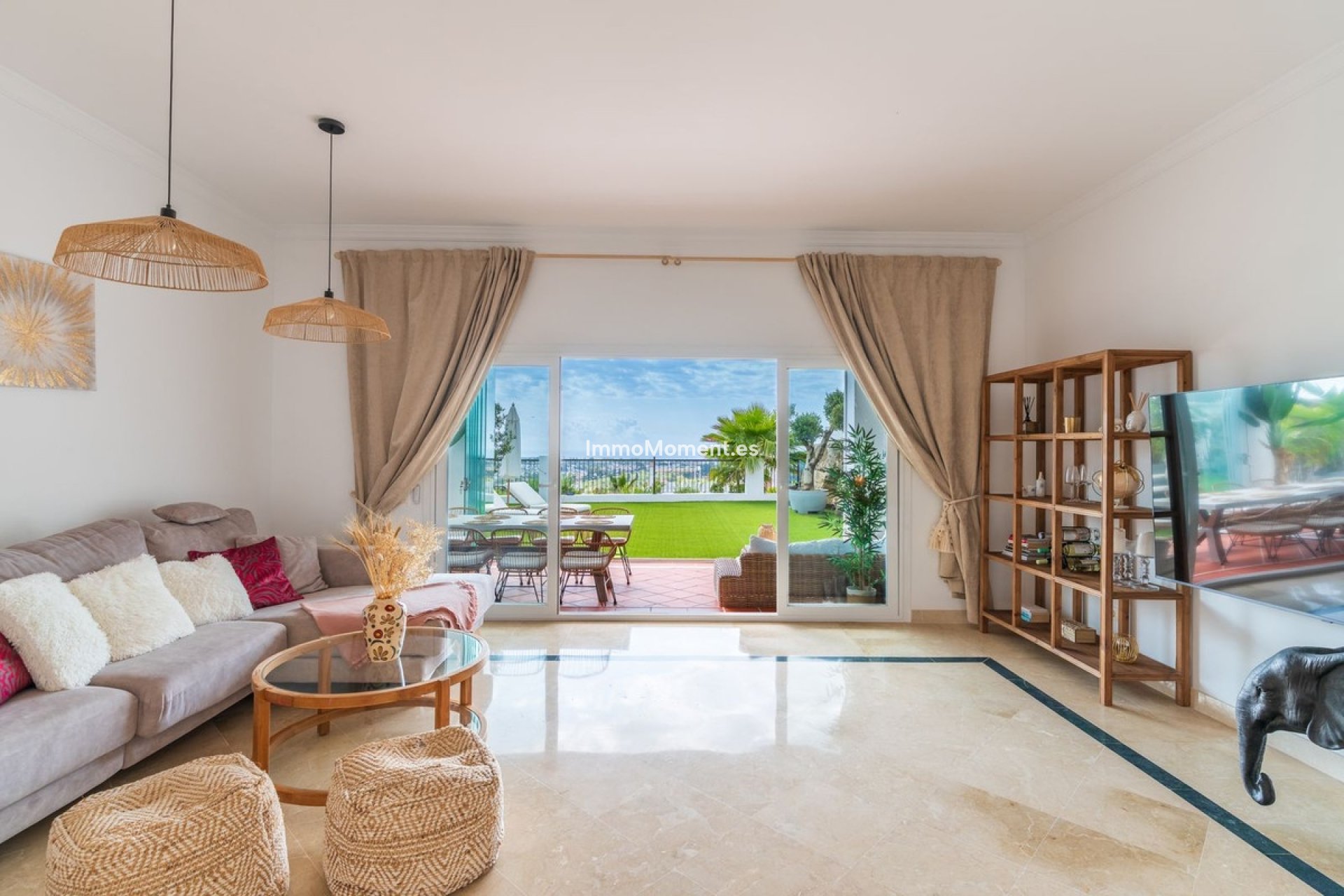 Resale - Apartment - Benahavís - Benahavís Centro