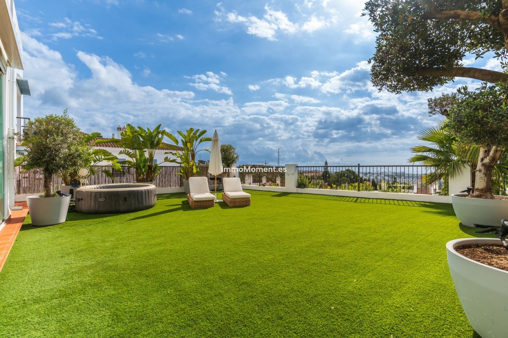 Resale - Apartment - Benahavís - Benahavís Centro