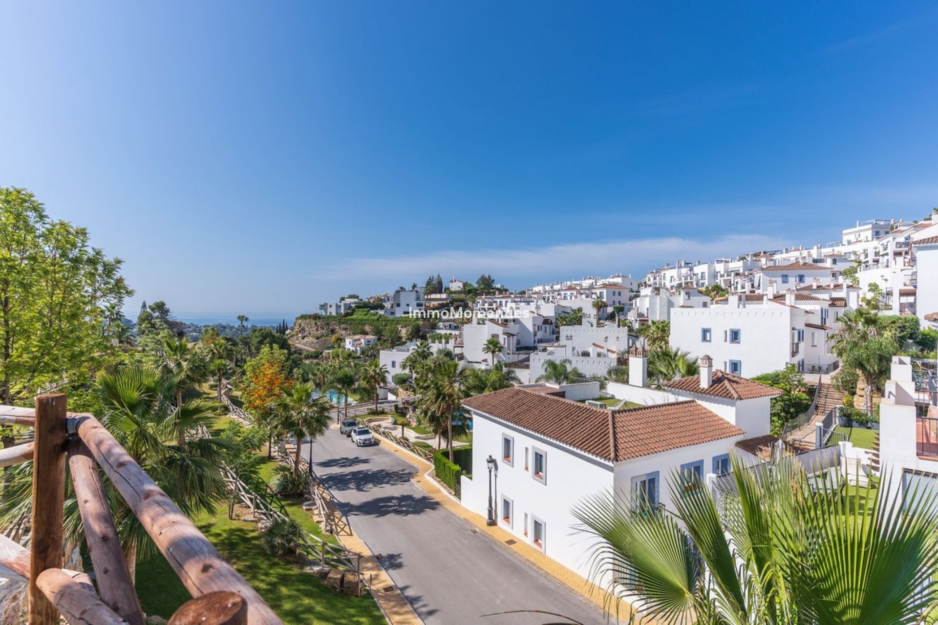Resale - Apartment - Benahavís - Benahavís Centro