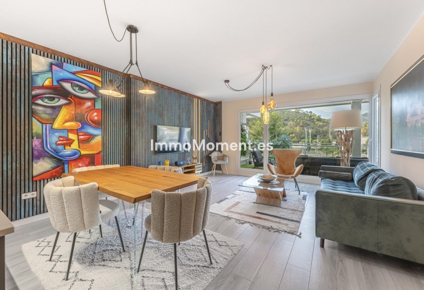 Resale - Apartment - Benahavís - Benahavís Centro
