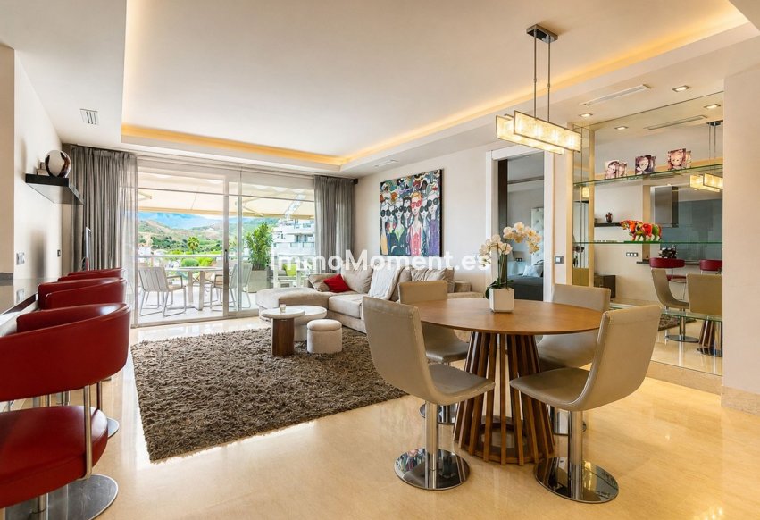 Resale - Apartment - Benahavís - Benahavís Centro
