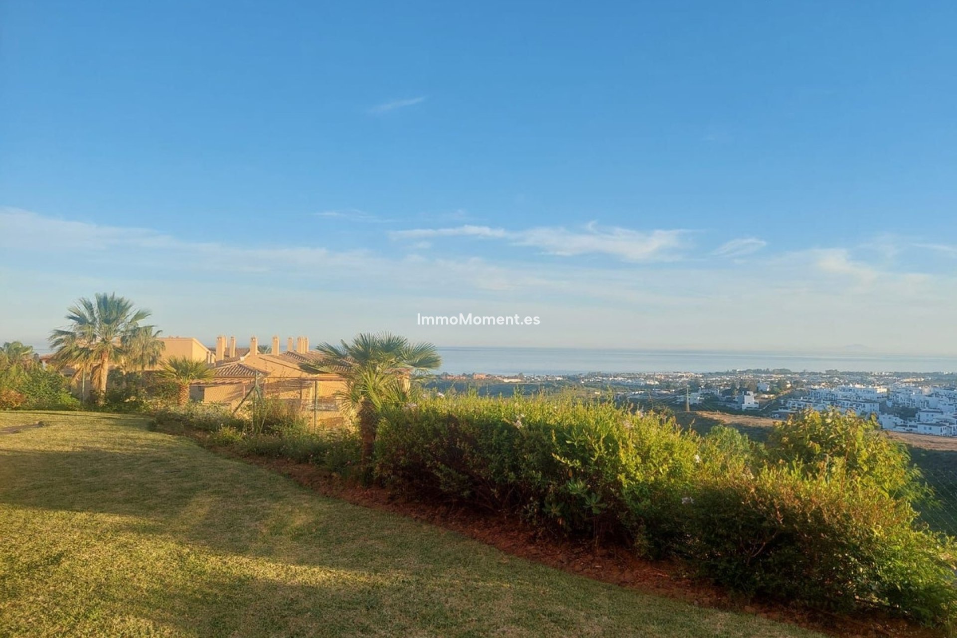 Resale - Apartment - Benahavís - Benahavís Centro
