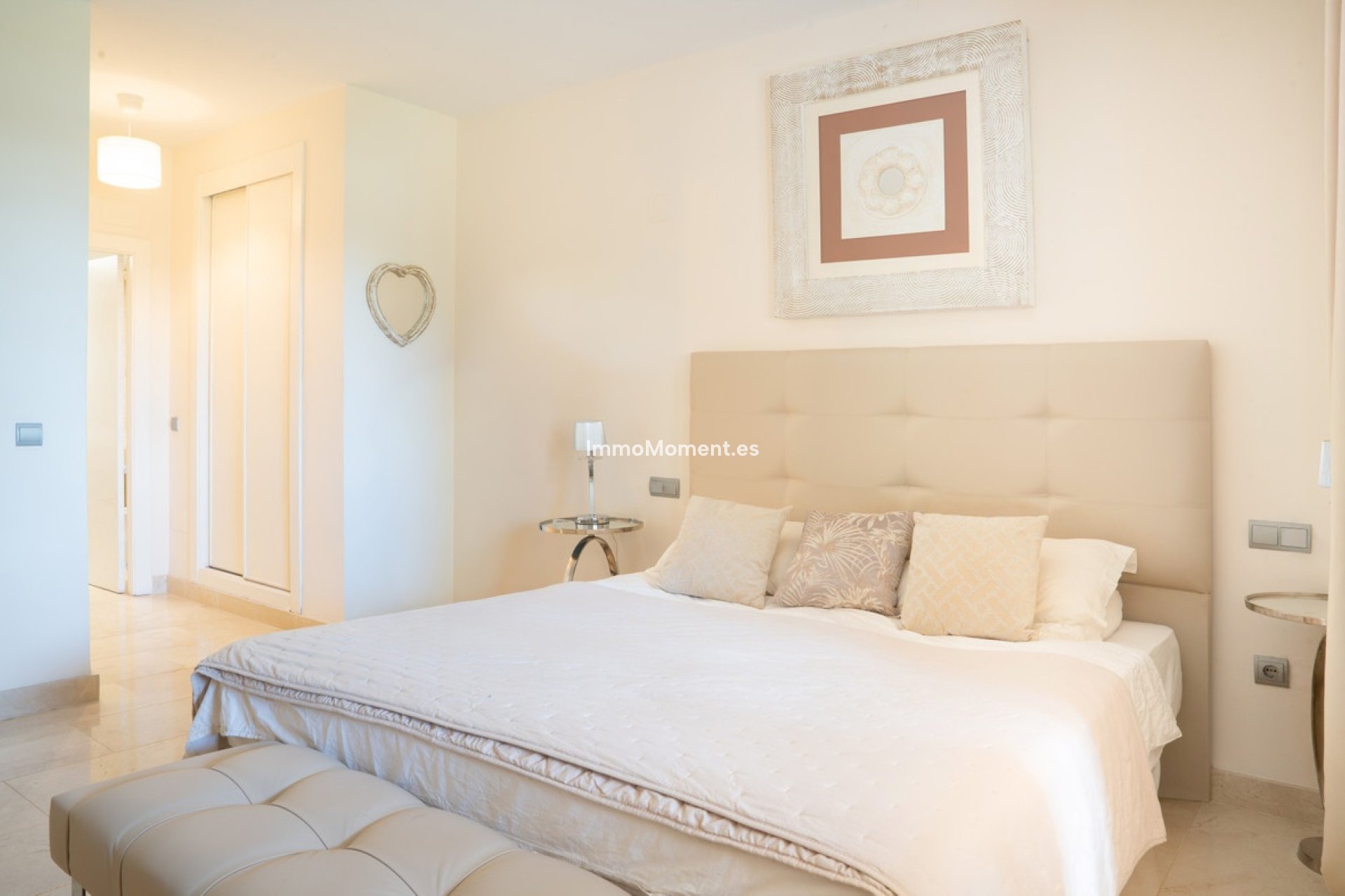 Resale - Apartment - Benahavís - Benahavís Centro