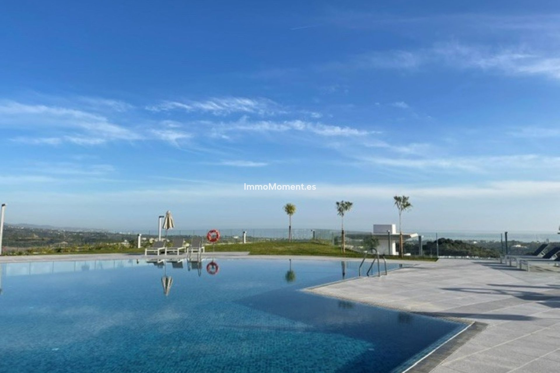 Resale - Apartment - Benahavís - Benahavís Centro