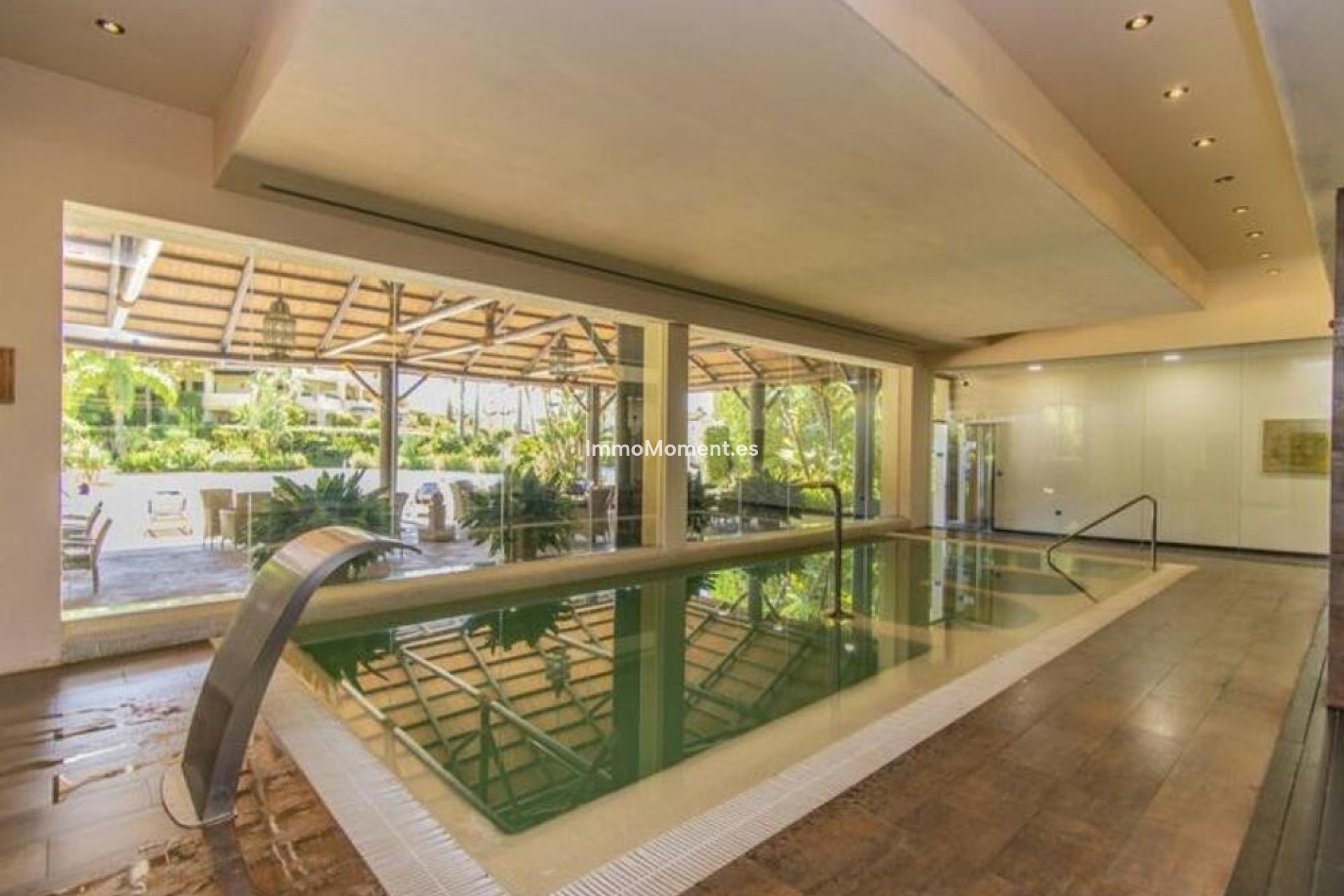 Resale - Apartment - Benahavís - Benahavís Centro
