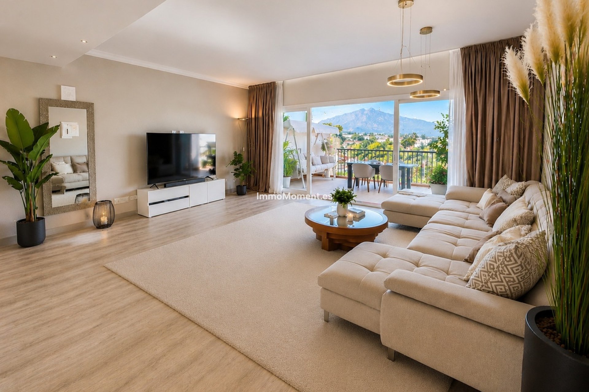 Resale - Apartment - Benahavís - Benahavís Centro