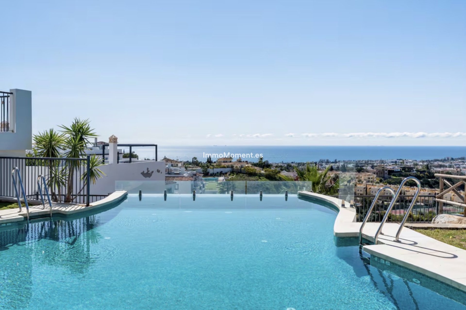 Resale - Apartment - Benahavís - Benahavís Centro