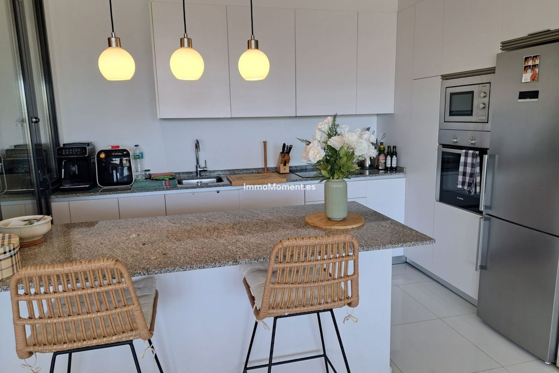 Resale - Apartment - Benahavís - Benahavís Centro