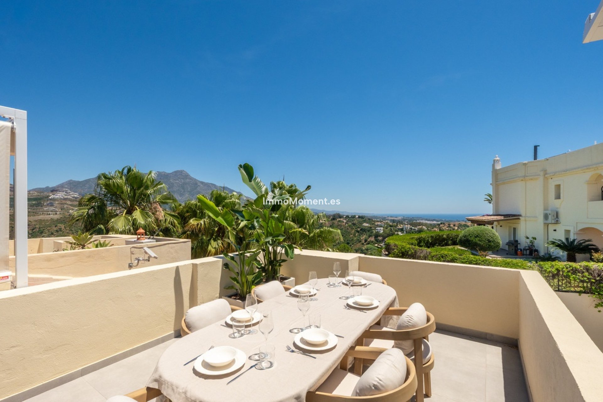 Resale - Apartment - Benahavís - Benahavís Centro