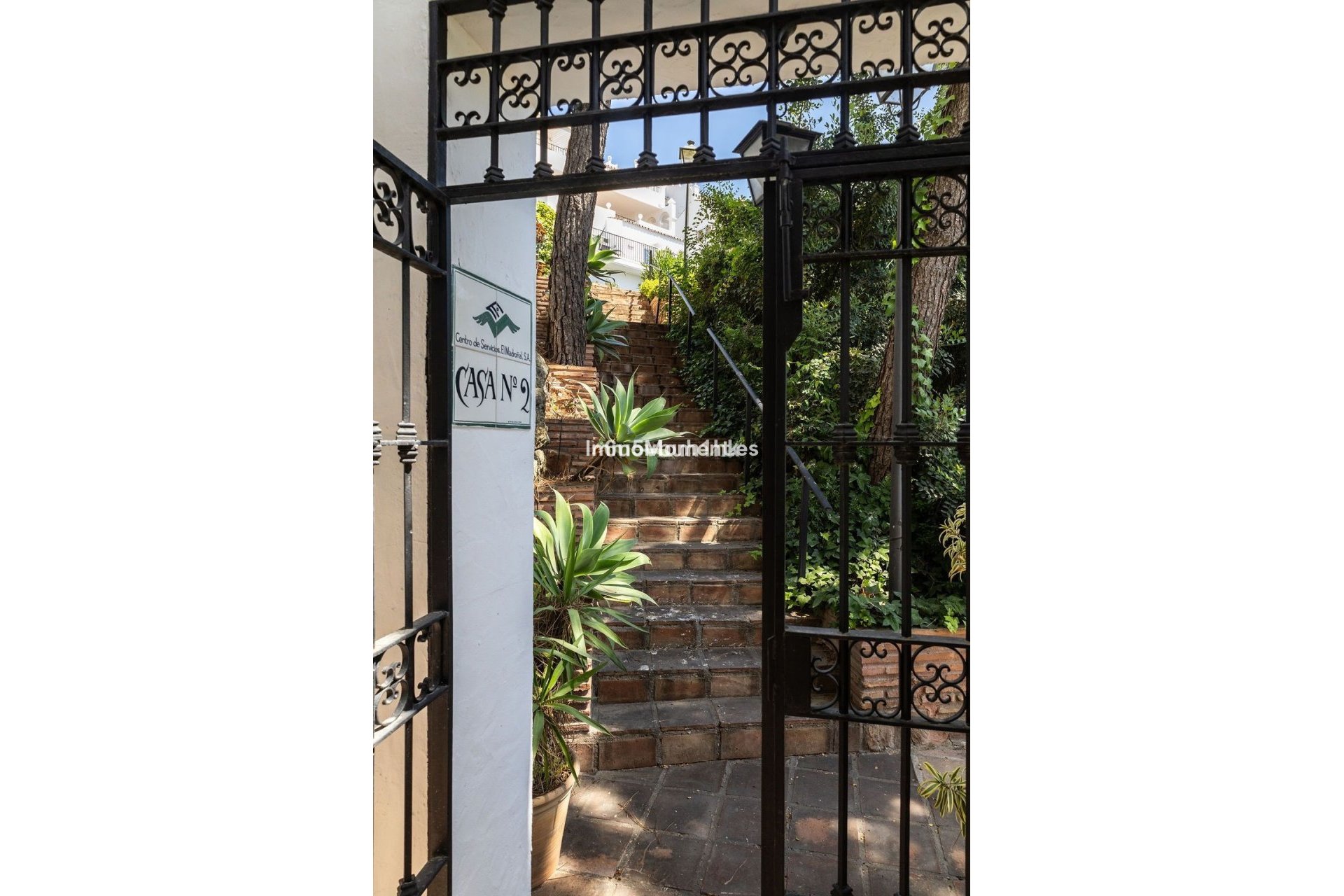 Resale - Apartment - Benahavís - Benahavís Centro
