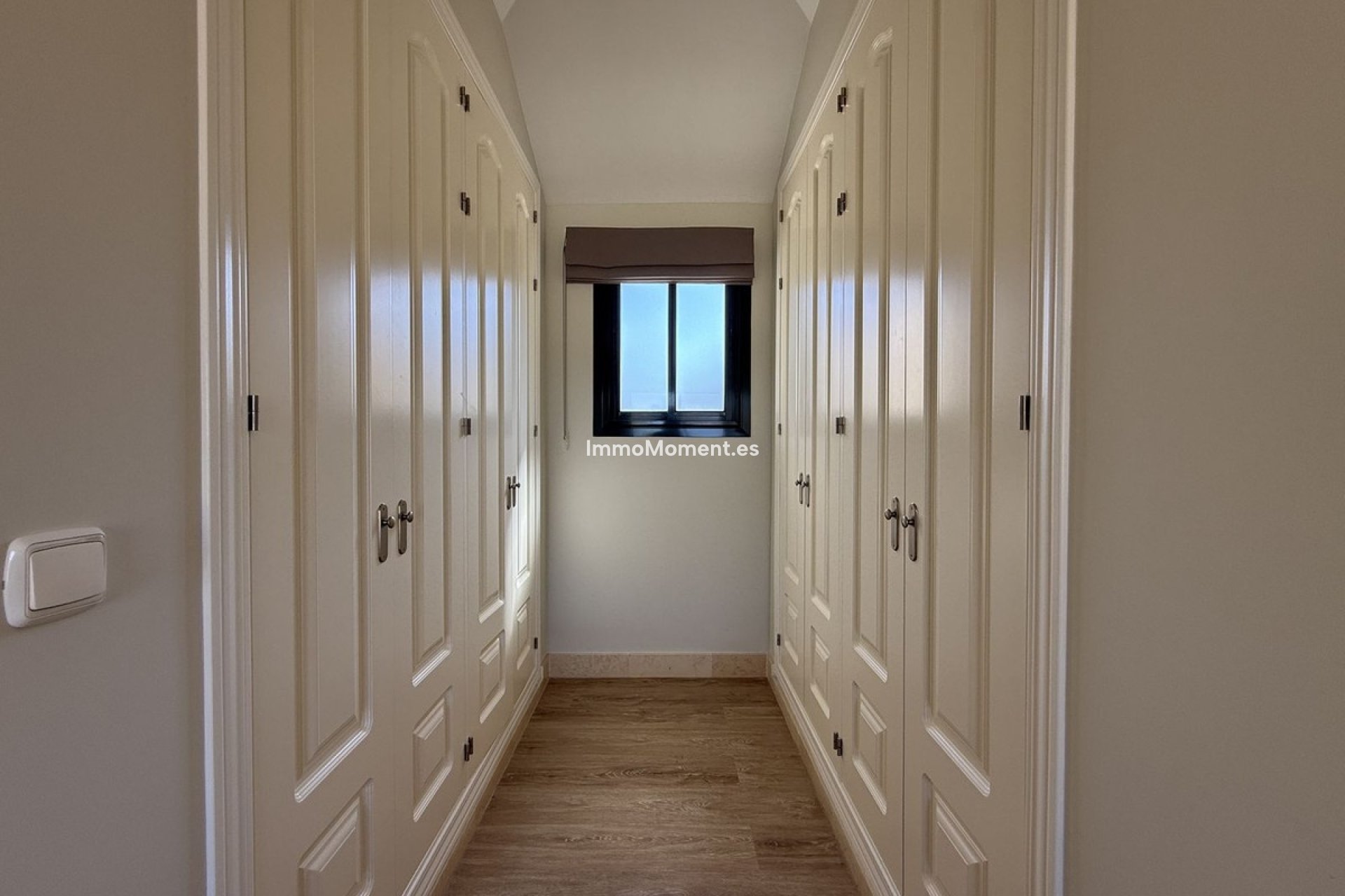 Resale - Apartment - Benahavís - Benahavís Centro